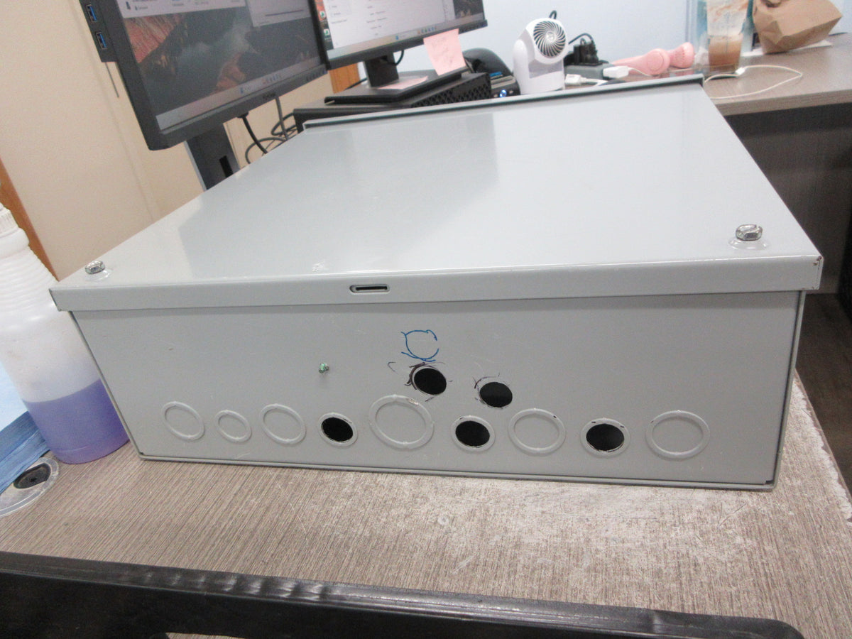 nVent Hoffmann 3R Enclosure A18R186 Size: 18"x18"x6" Used