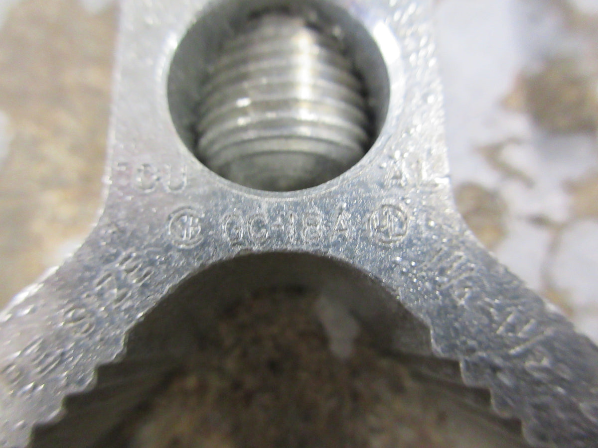Burndy Grounding Clamp GC18A 250-6 , 1 1/4"-1 1/2"-2" Pipe New Surplus