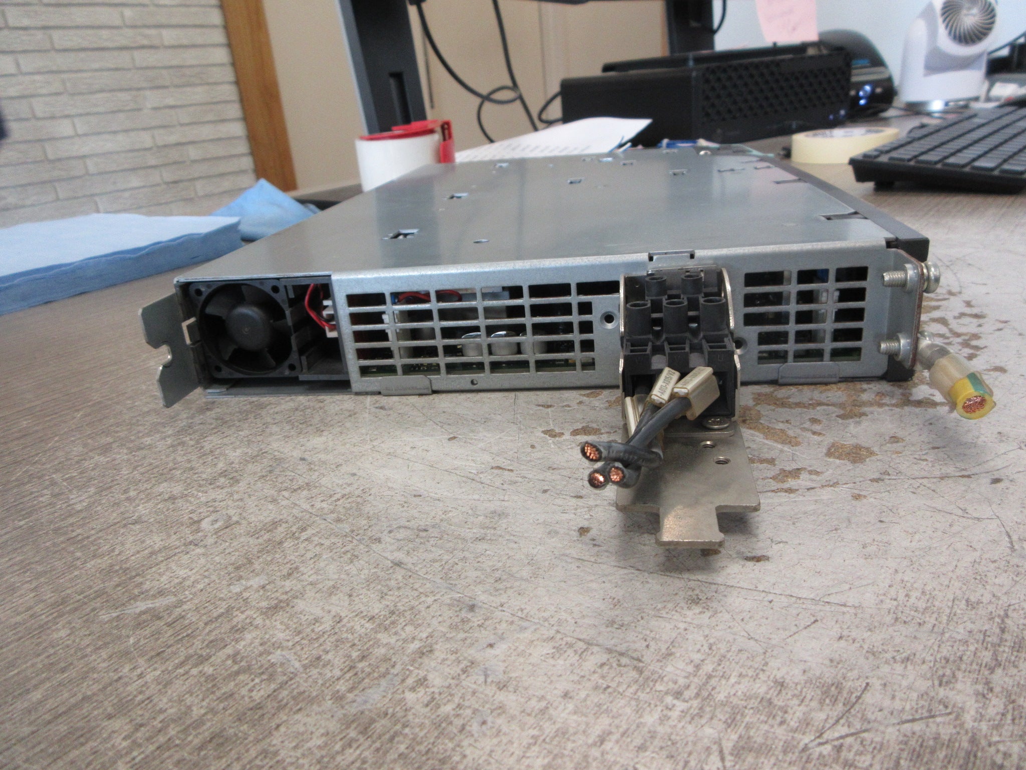 Siemens Single Motor Module 6SL3120-1TE21-8AA3 Ver. D Input: 600VDC Used