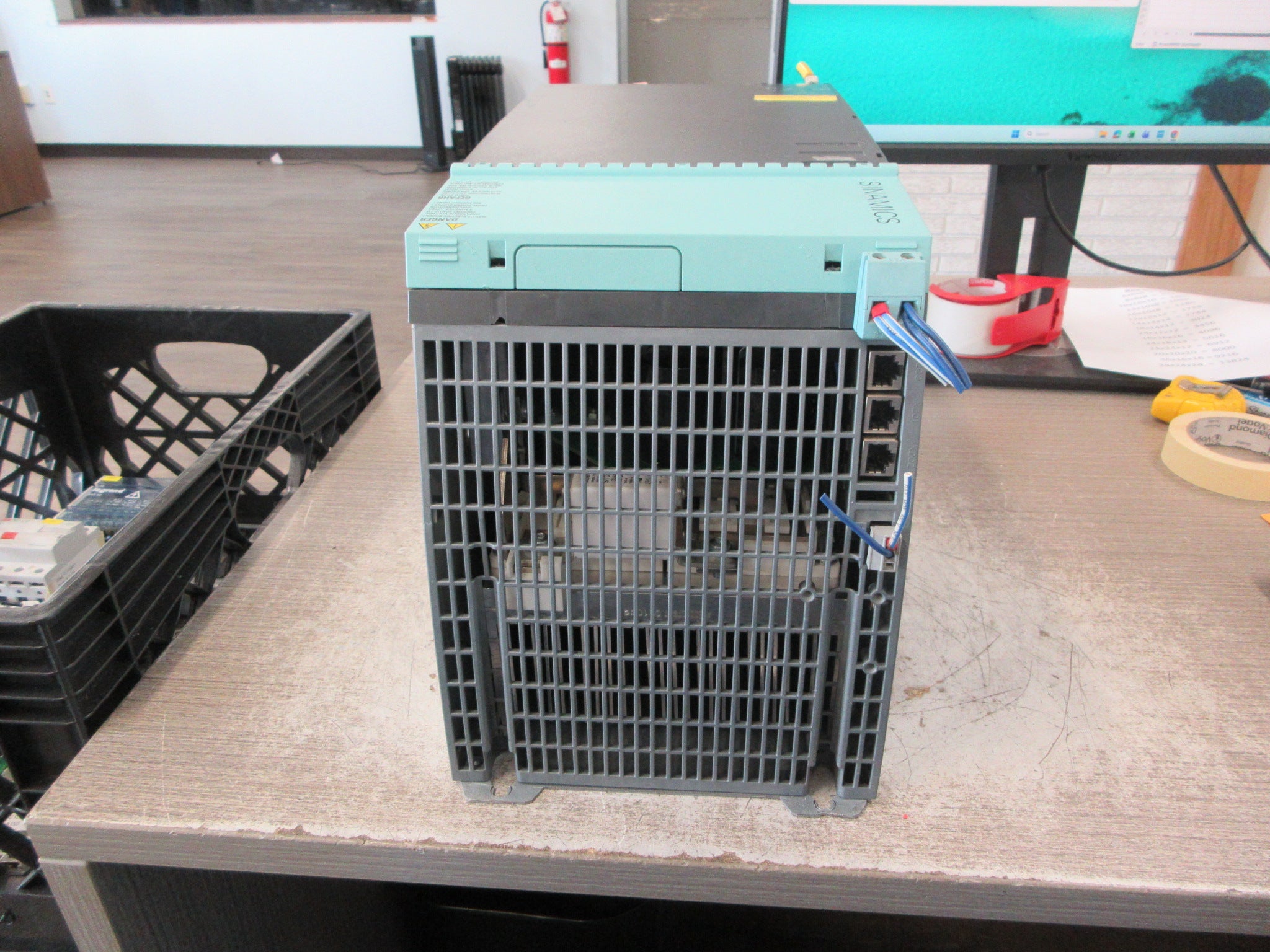 Siemens Sinamics Single Motor Module 6SL3120-1TE28-5AA3 Ver. B Used