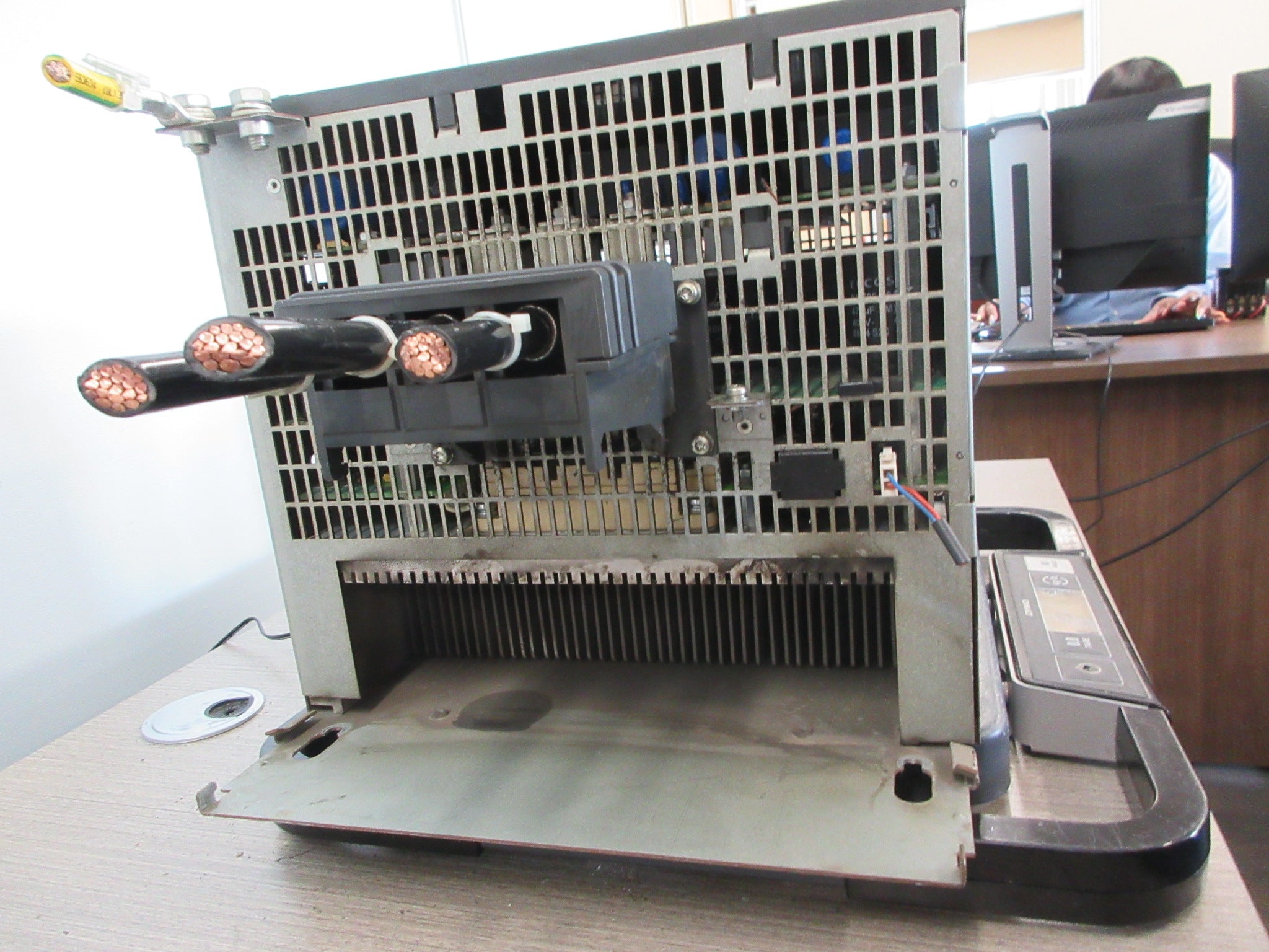 Siemens Sinamics Active Line Module 6SL3130-7TE28-0AA3 FS: D Used