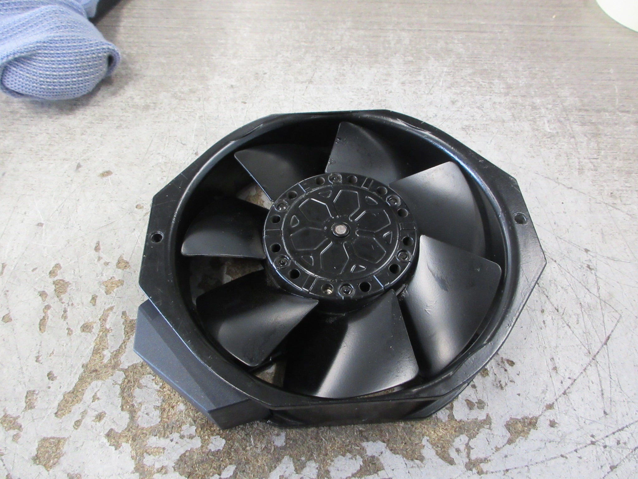 ebmpapst Axial Fan W2E142-BB01-01 230V 50/60Hz 27/28W Used