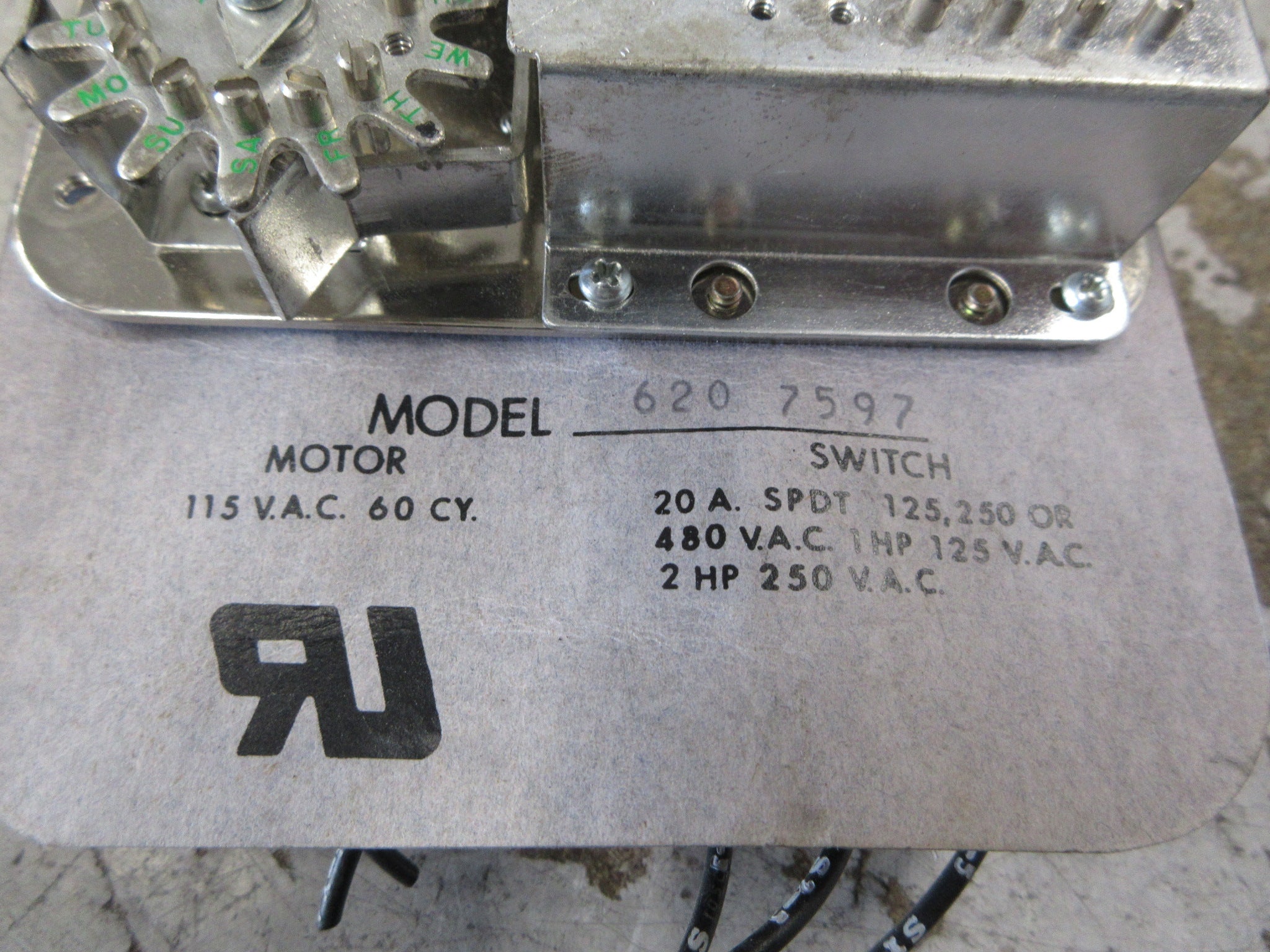 Synchron Timer 620 7597 *No Enclosure* Used