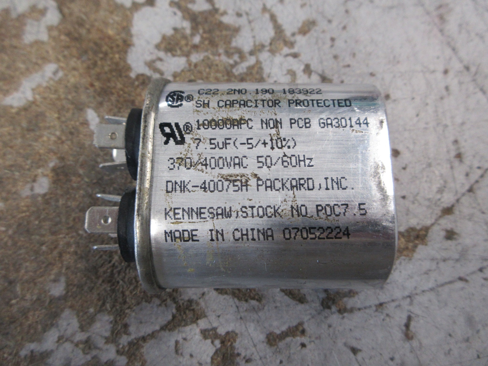 Packard SH Run Capacitor DNK-40075H 7.5uF 370/400V 50/60Hz Used