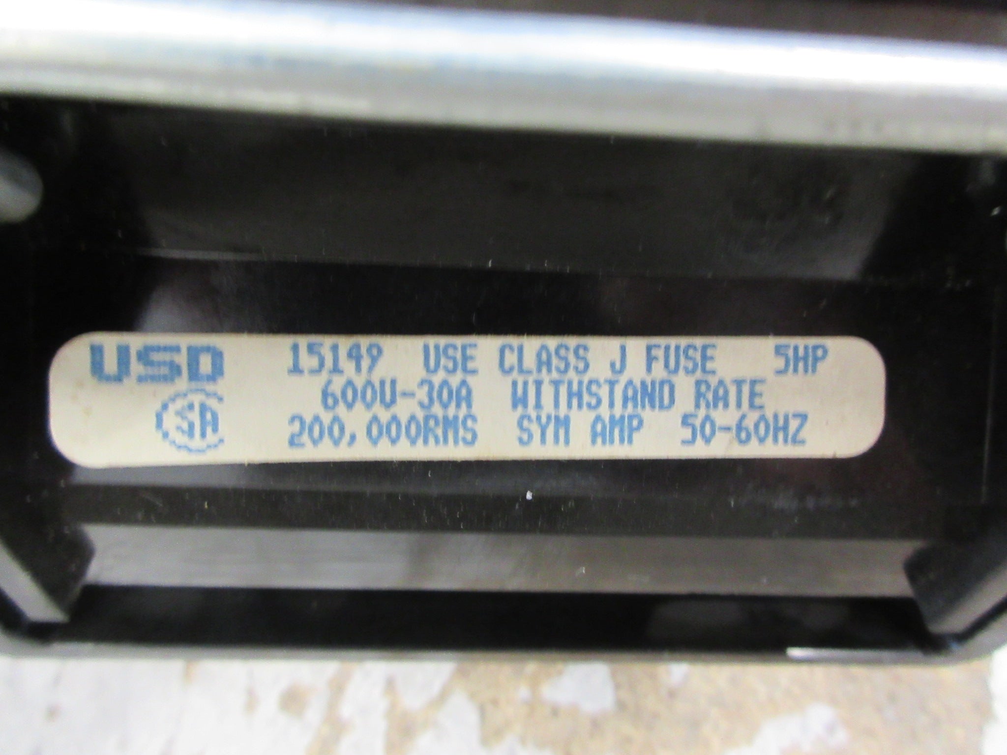 USD Pullout Switch 15149 3P 30A 600V J Fuse (3) 25A Fuses Used