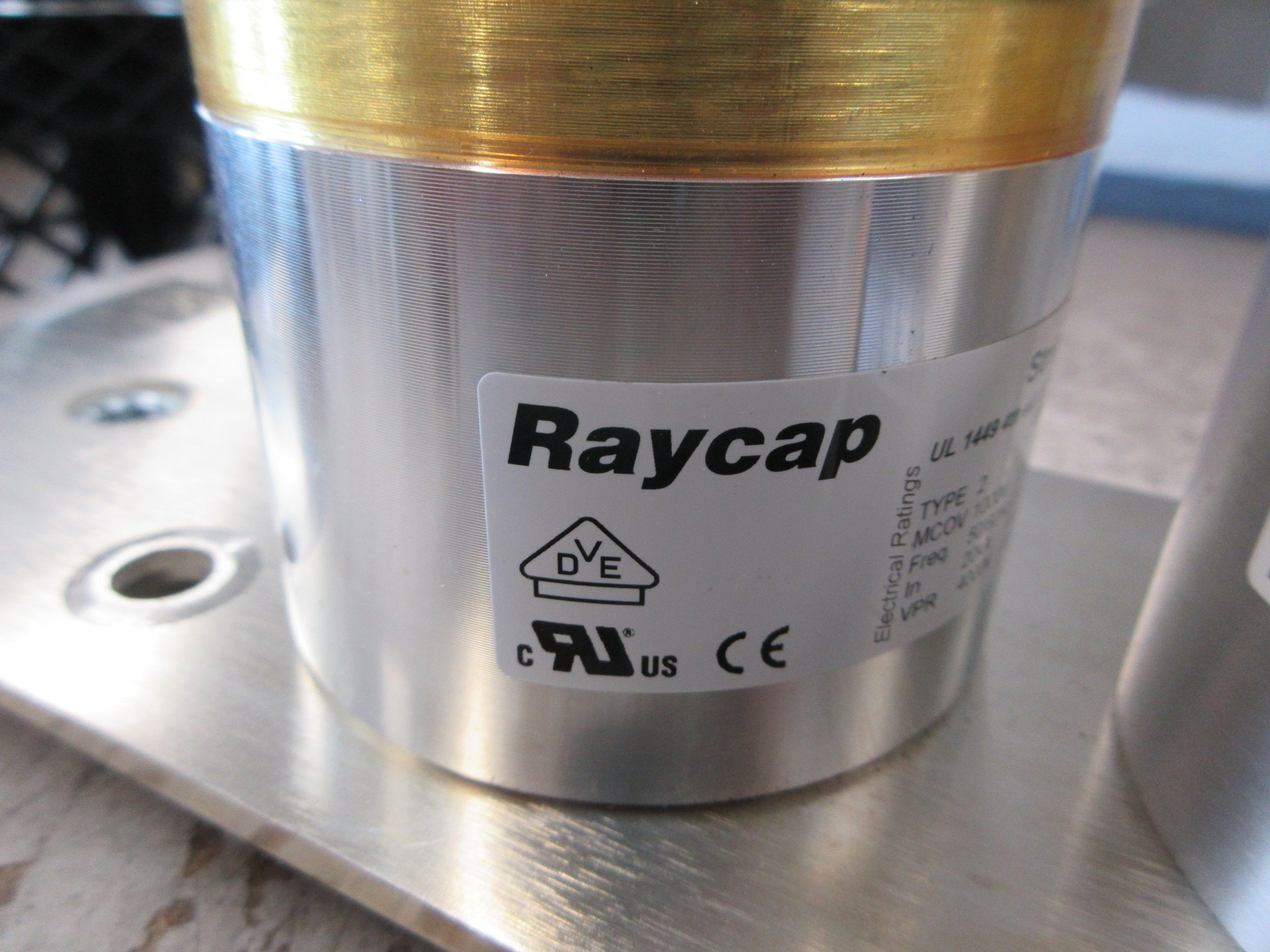 Raycap Strikesorb Surge Suppressor Assembly 35-G MCOV: 1000V VPR: 4000V Used
