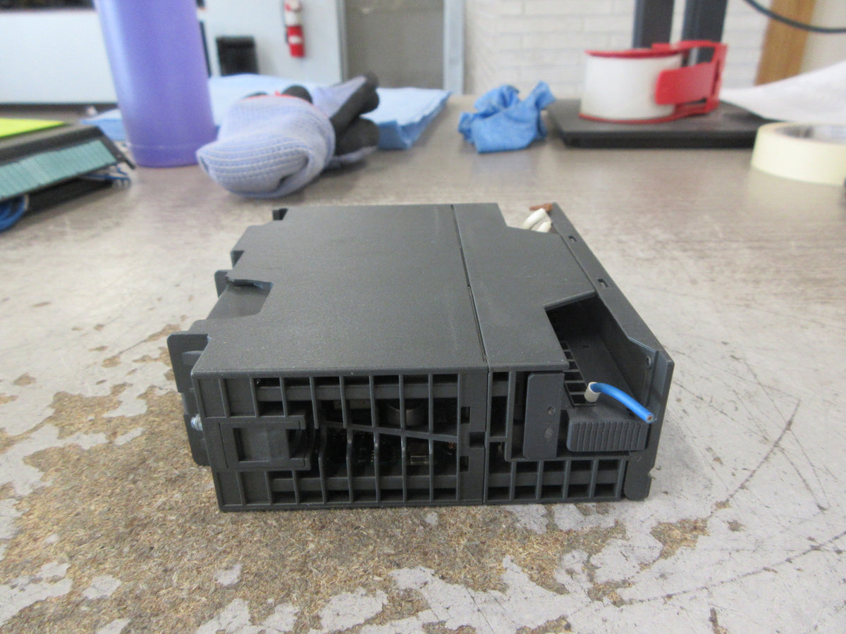 Siemens Simatic S7 Analog Output Module 6ES7 332-5HB01-0AB0 E-Stand: 10 Used