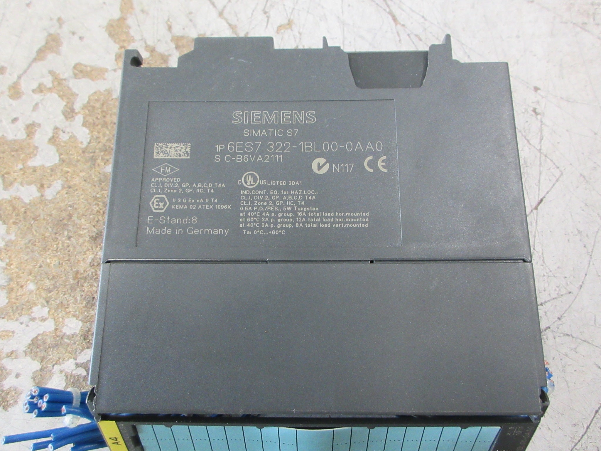 Siemens Simatic S7 Digital Output Module 6ES7 322-1BL00-0AA0 E-Stand: 8 Used