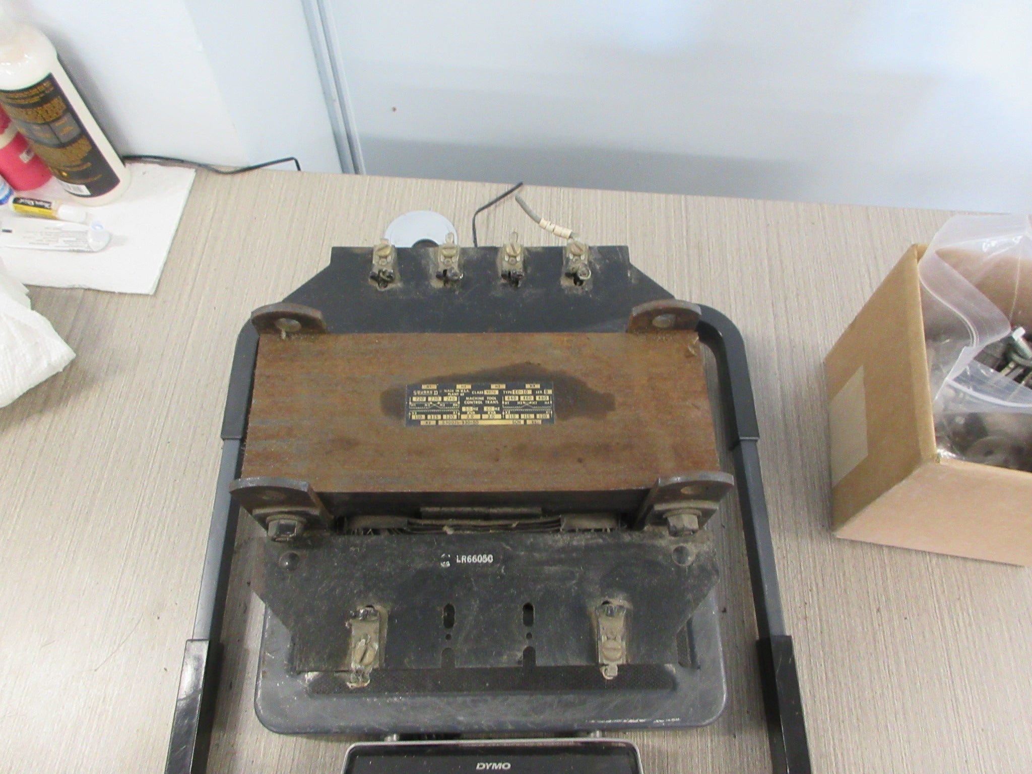 Square D Control Transformer 9070 EO-10 3KVA Pri: 240/480V Sec: 120V Used