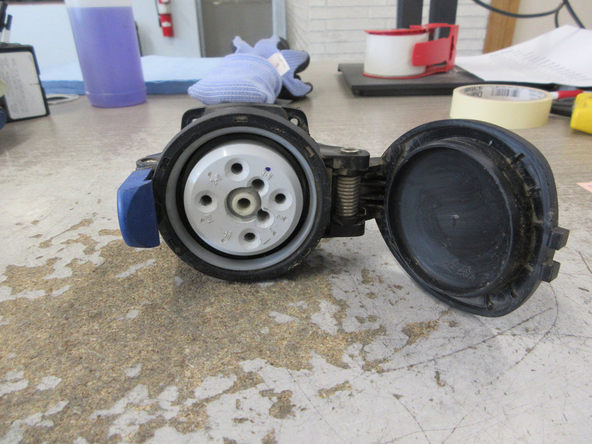 Marechal Receptacle DXN 3 32A 250V 60Hz Used