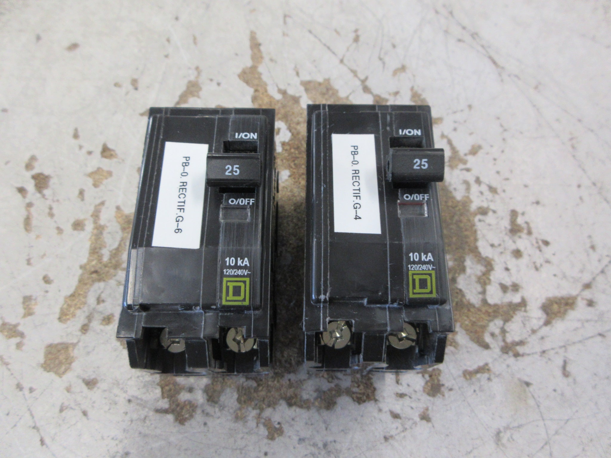 Square D Clip-On Circuit Breaker QO225 25A 120/240V 2P *Lot of 2* Used
