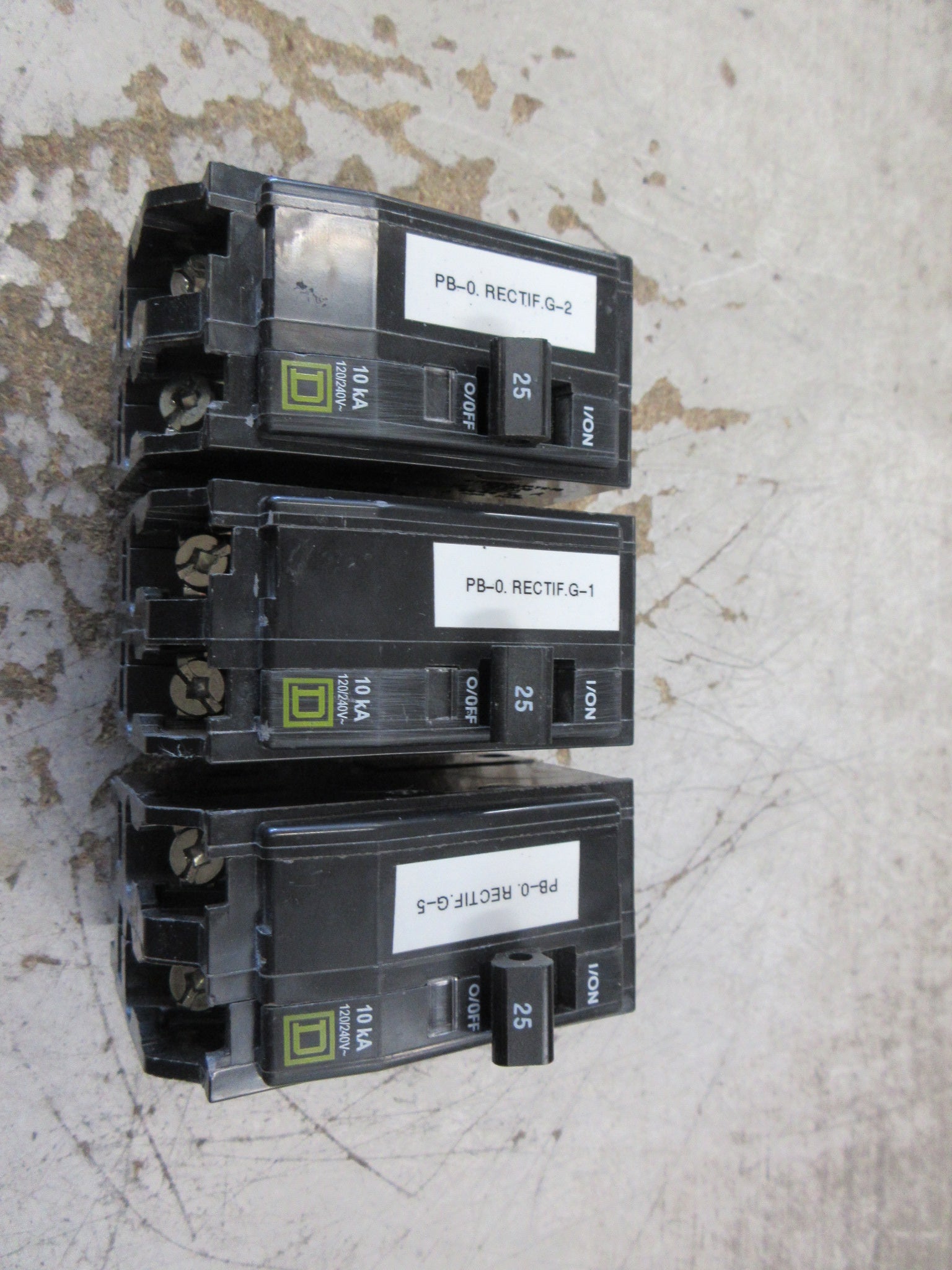 Square D Clip-On Circuit Breaker QO225 25A 120/240V 2P *Lot of 3* Used