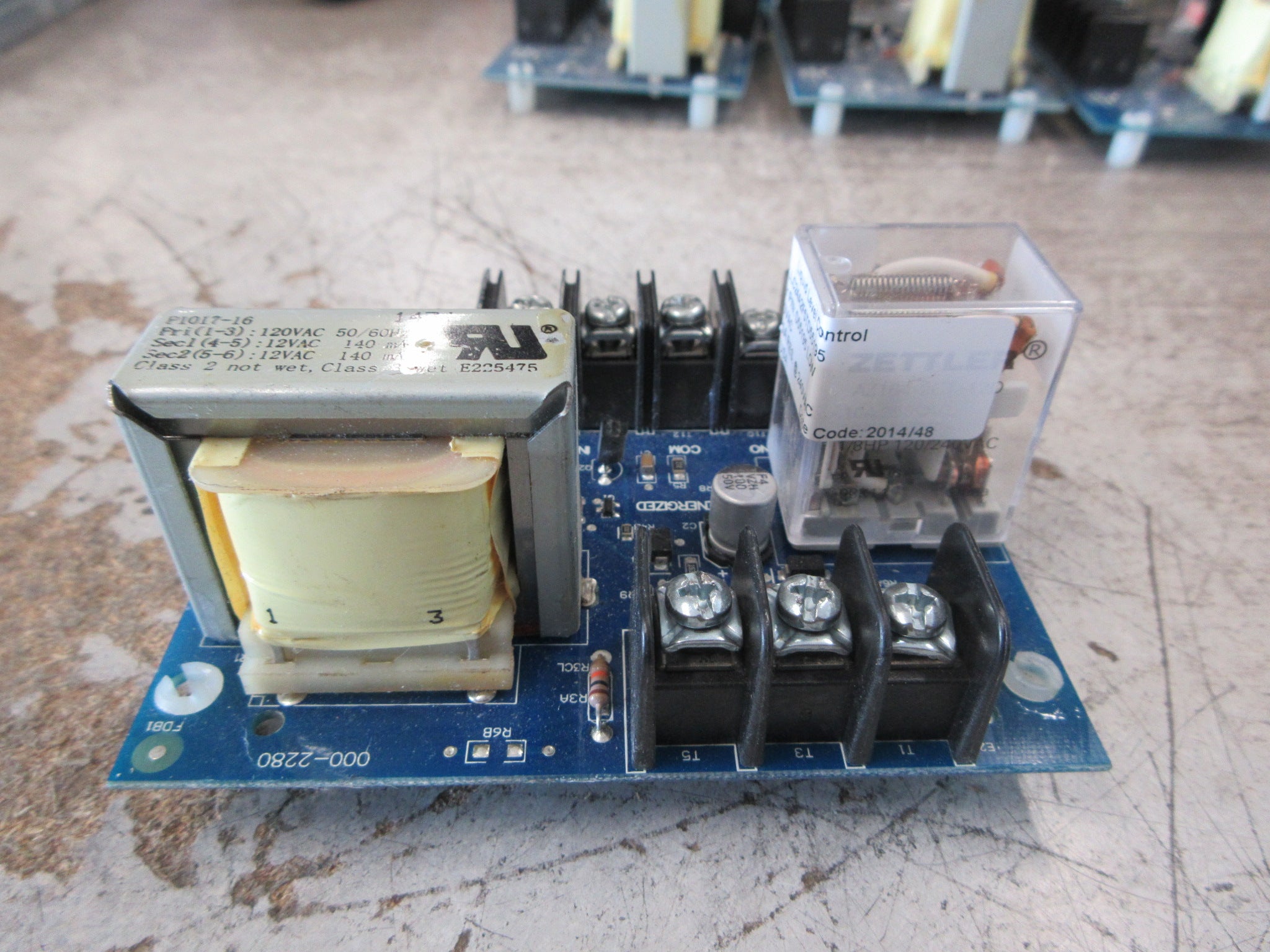 Littel Fuse Liquid Level Control LLC24A2F5TD55195 Input: 120V Used