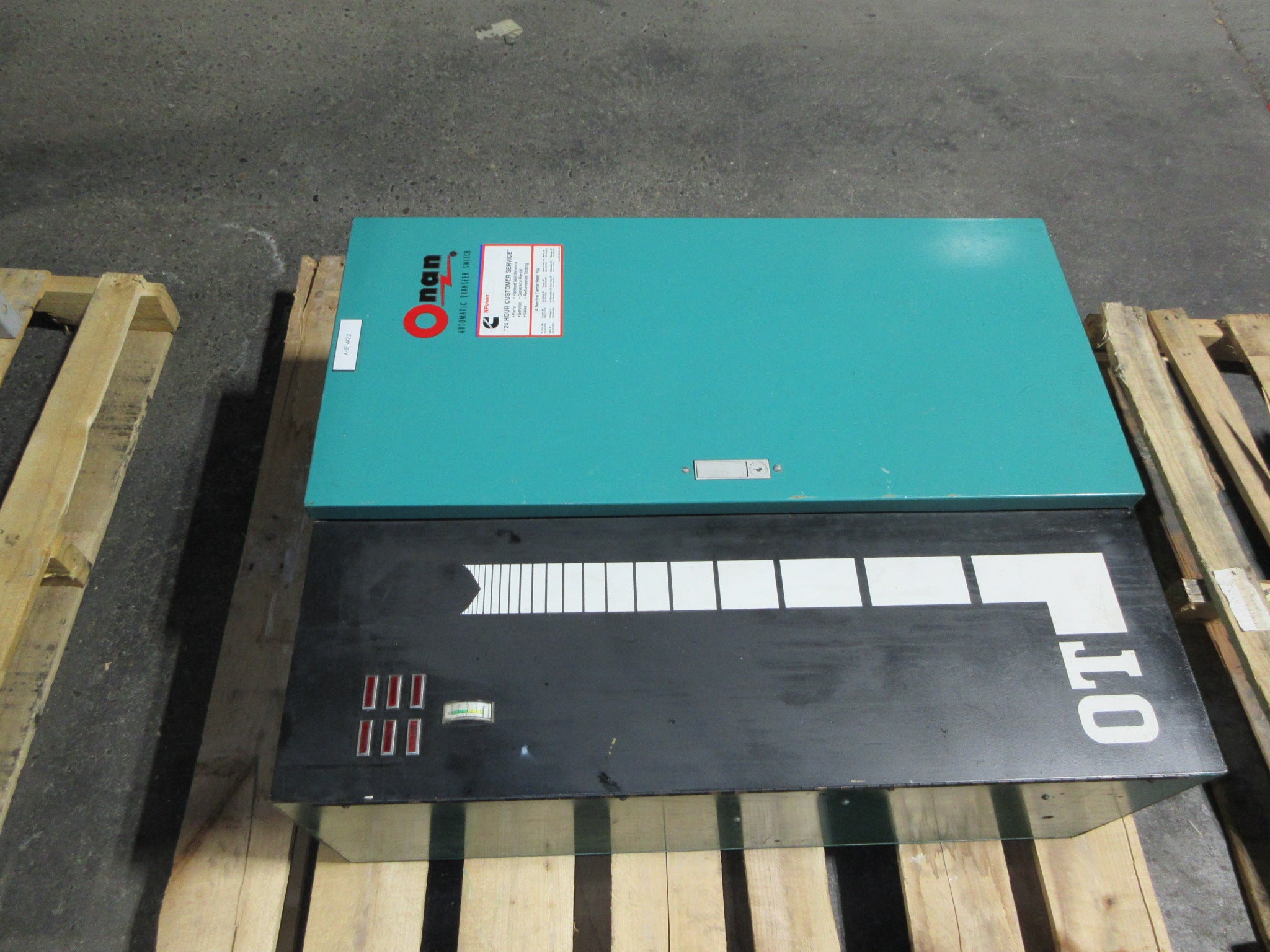 Onan Automatic Transfer Switch OTUCD150 4X 1201 B 150A 277/480V 3Ph 4W Used