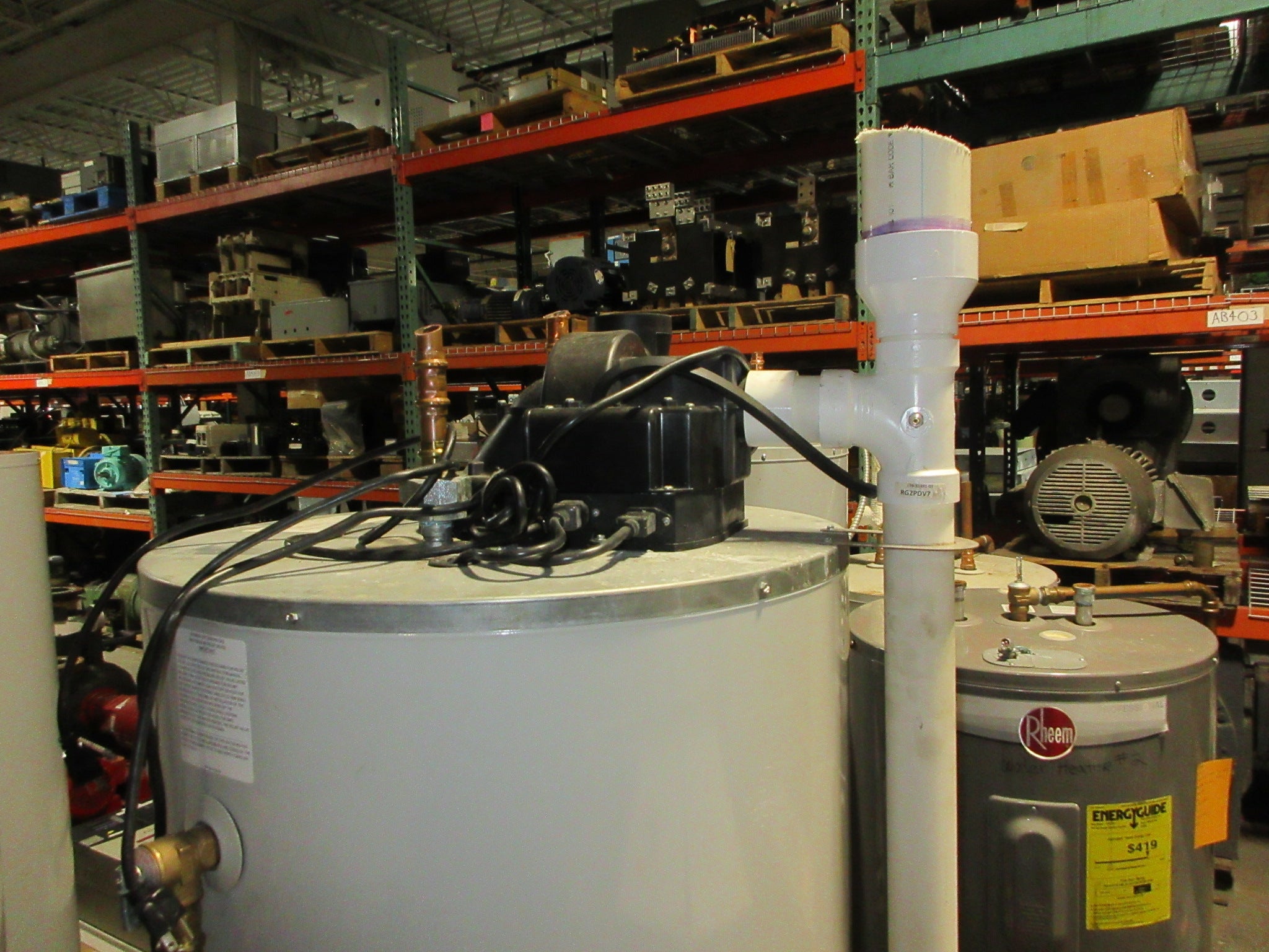 Bradford Defender Natural Gas Tank Water Heater RG2PDV75H6N 80,000BTU Used