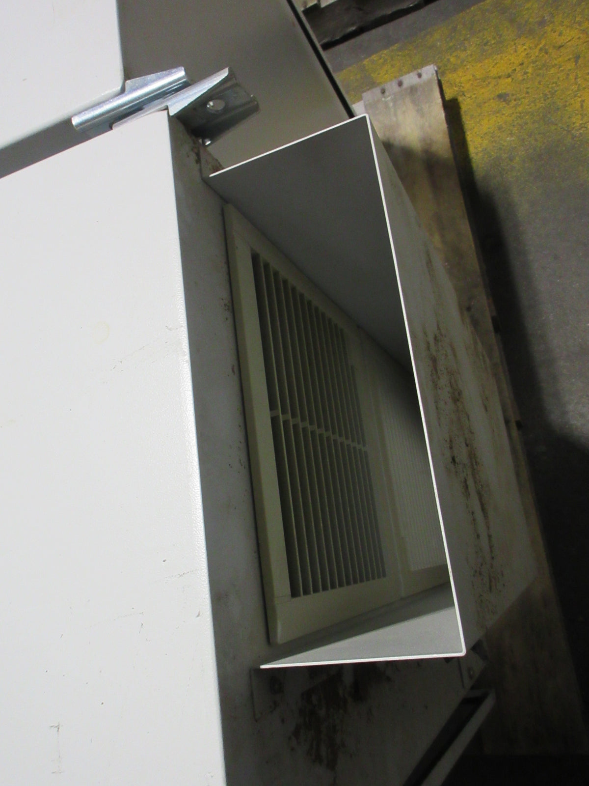 Siemens Sinamics G120 AC Drive 6SL3224-OBE27-5UA0 15HP 3Ph Used