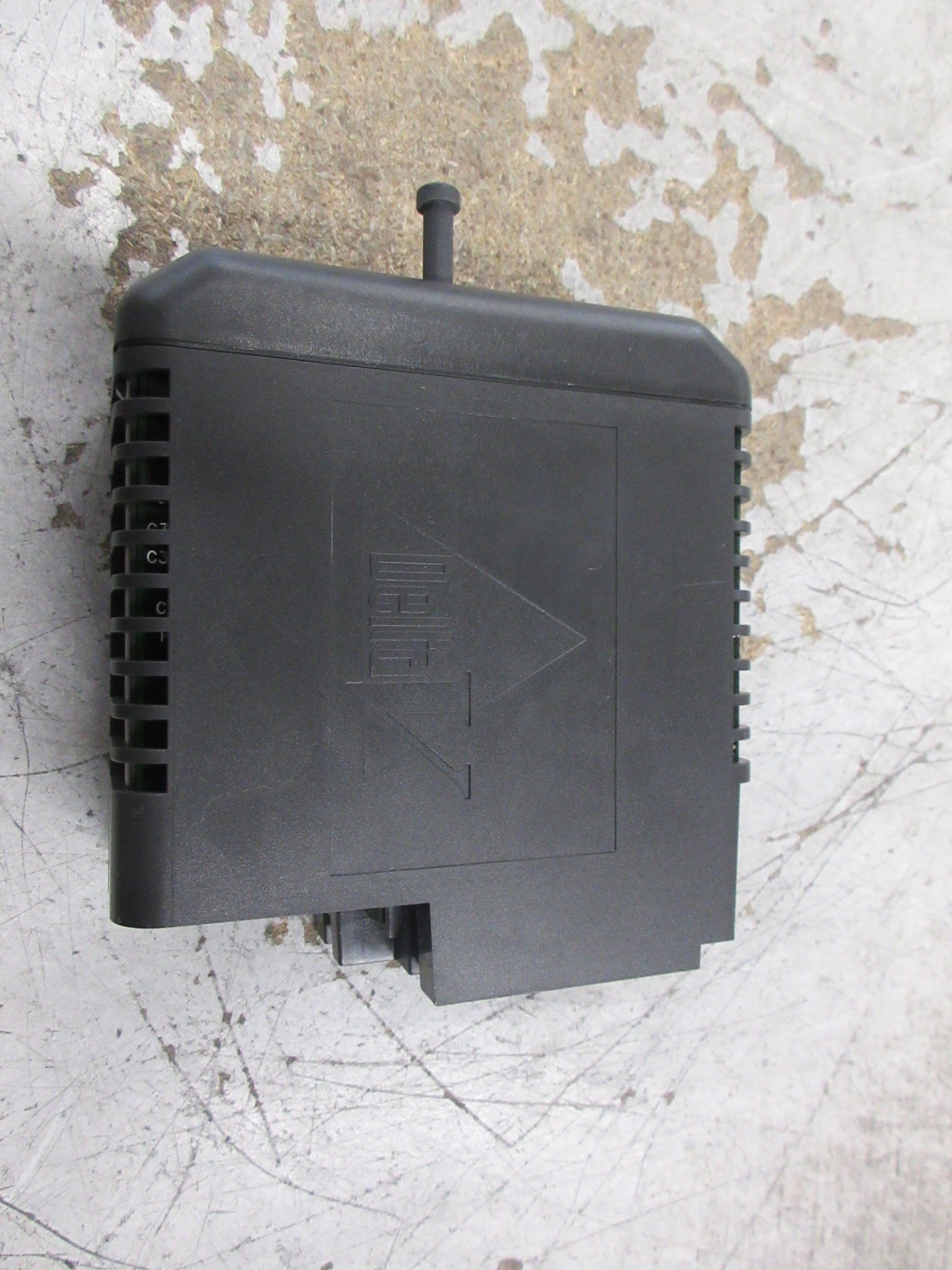 Fisher- Rosemount KJ3003X1-BA1 Serial Module 12P0914X062 Rev. J Used