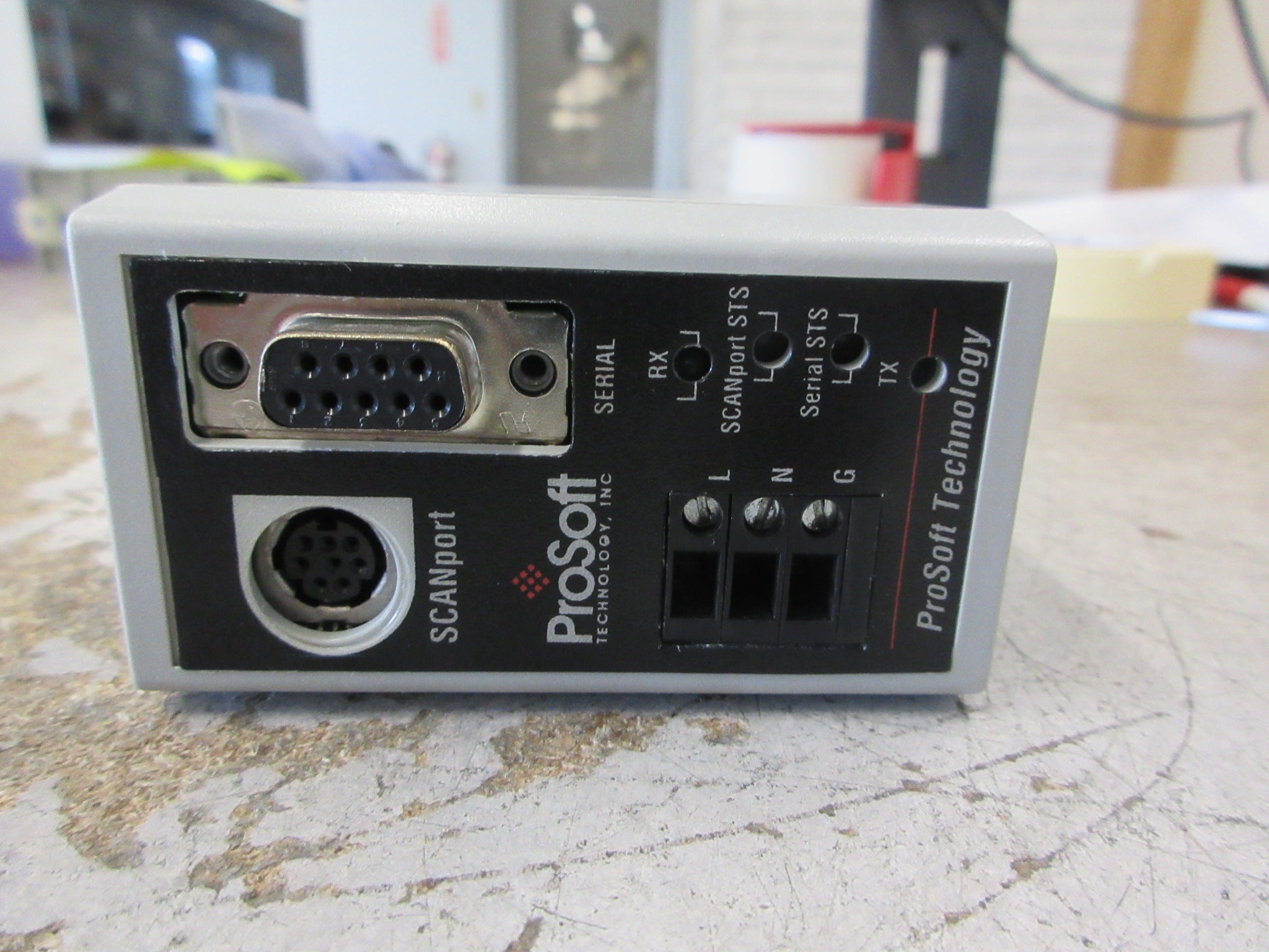 ProSoft Modbus SCANport Adapter 1550-MBS *Broken Cover Clips* Used