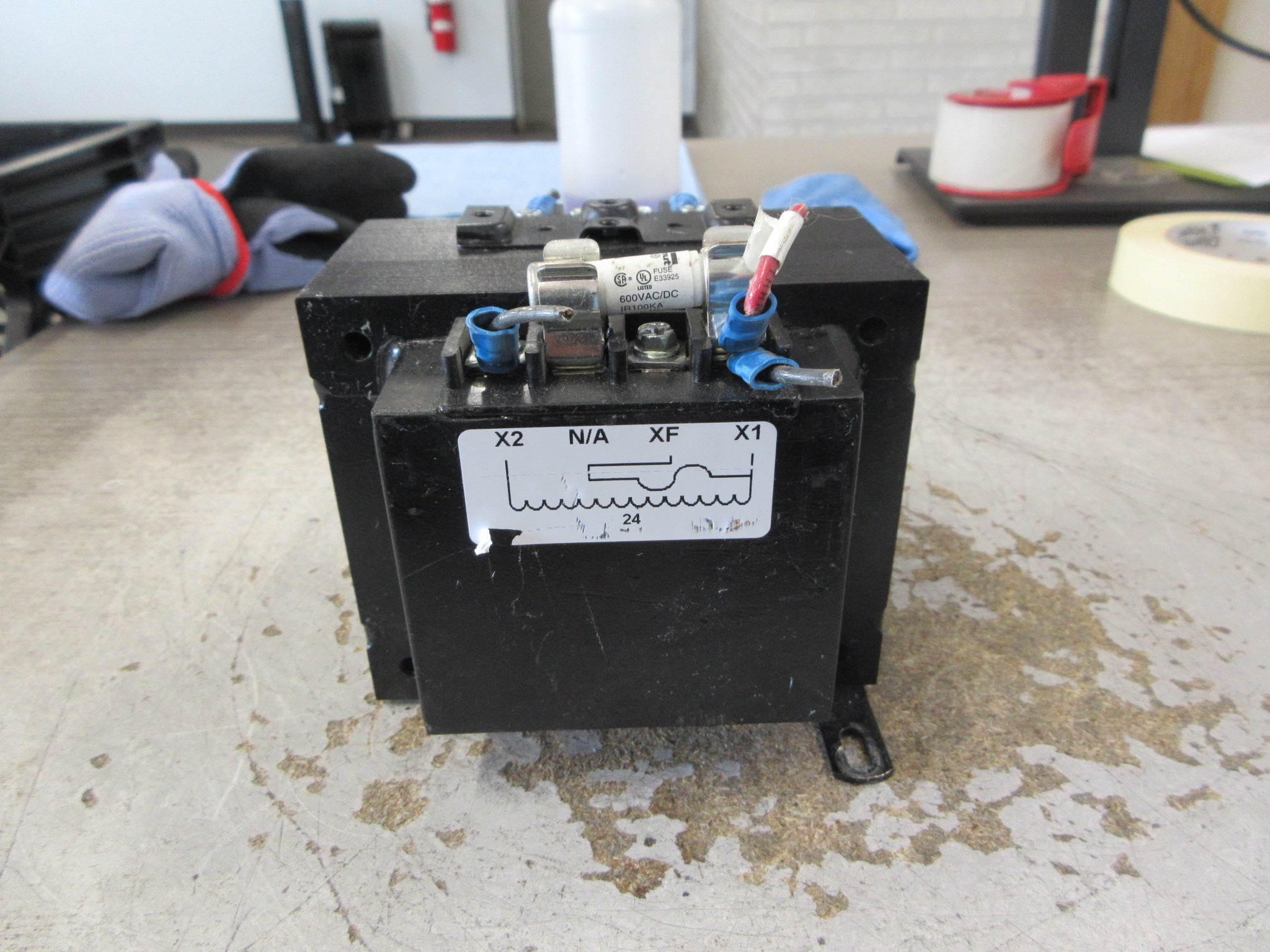 Dayton Control Transformer 31EH46 350VA Pri: 240/480V Sec: 24V 50/60Hz Used