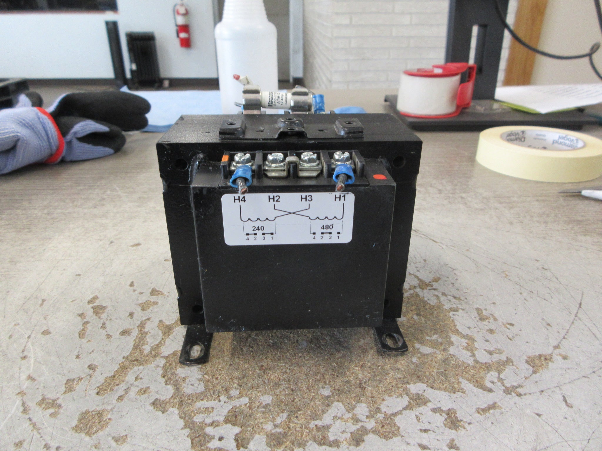 Dayton Control Transformer 31EH46 350VA Pri: 240/480V Sec: 24V 50/60Hz Used
