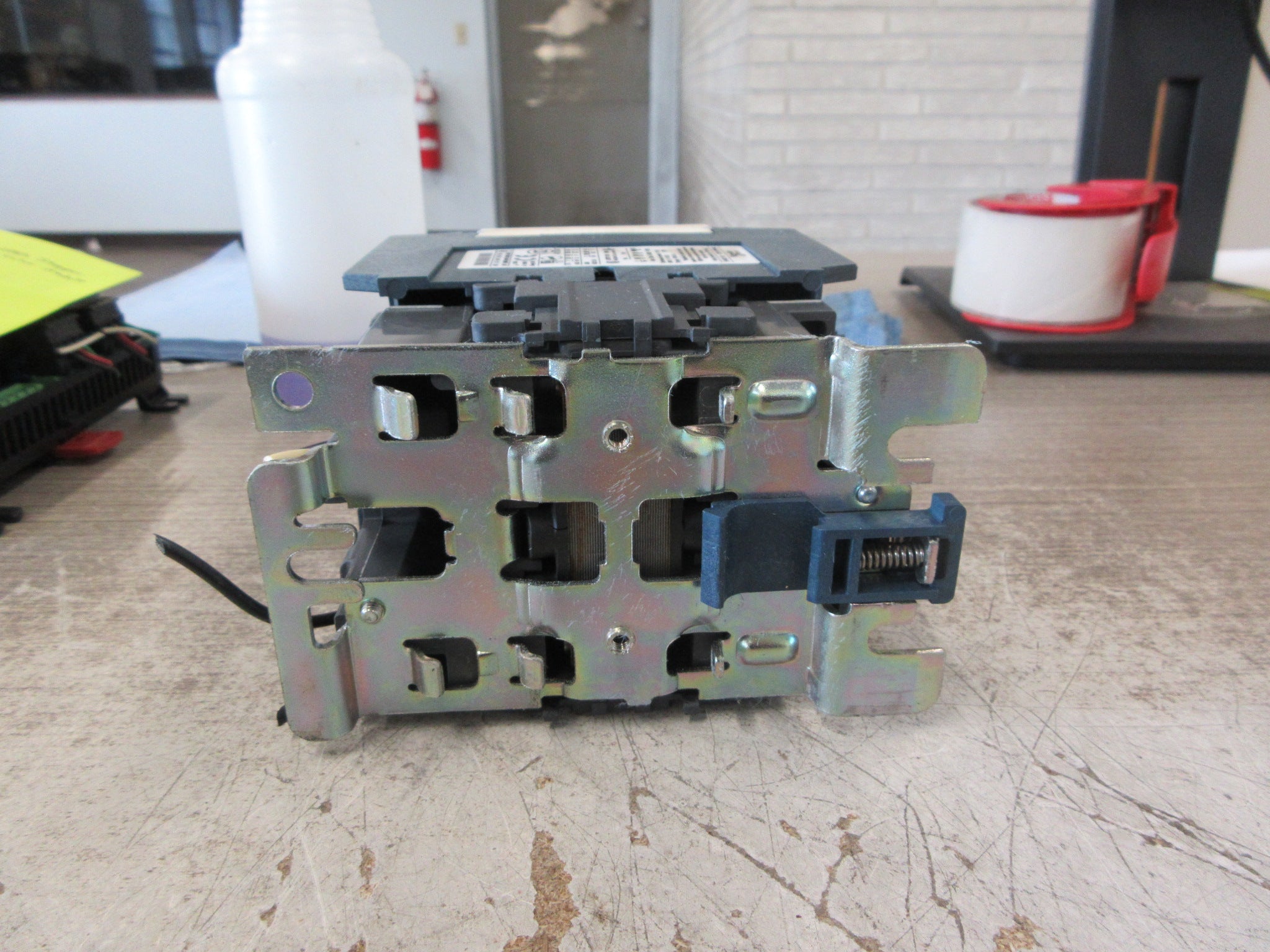 Telemecanique Contactor LC1 D806 / LC1 D80116 120V Coil 110A 600V Used