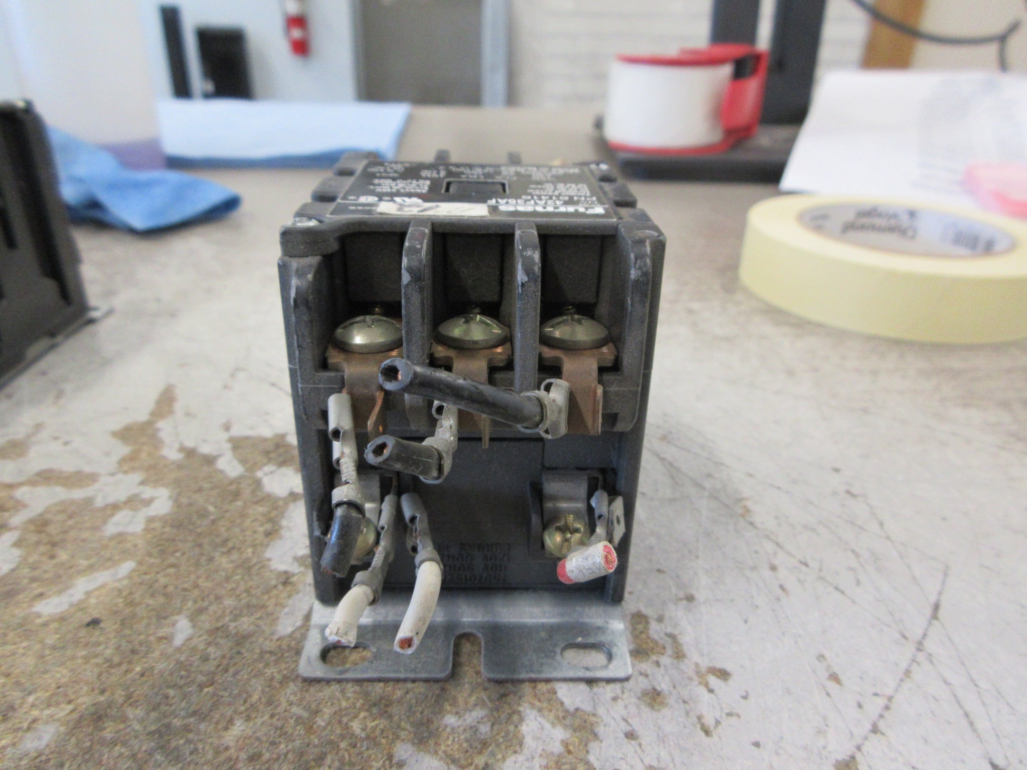 Furnas Definite Purpose Contactor 42AF35AF 120V Coil 25A 600V Used