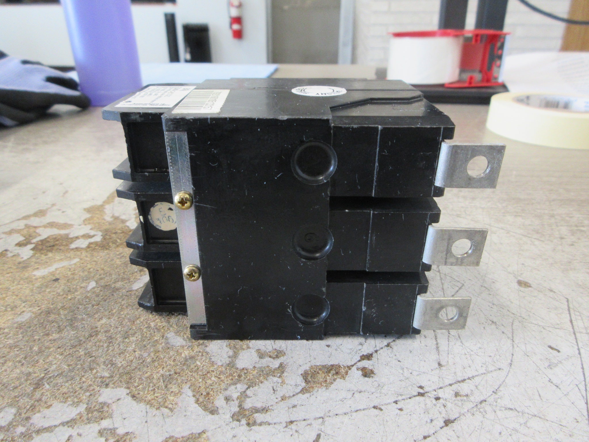 Eaton Bolt-On Circuit Breaker GHB3020 20A 240/277/480V 3P Used