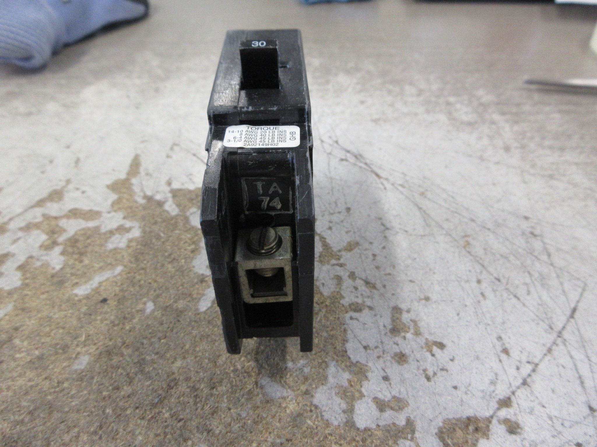 Eaton Bolt-On Circuit Breaker GHB1030 30A 120/277V 1P Used
