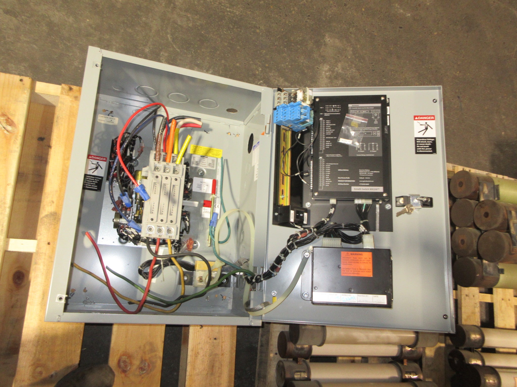 CAT Entelli-Switch MX250 Automatic Transfer Switch CTS 150A 277/480V 3Ph Used