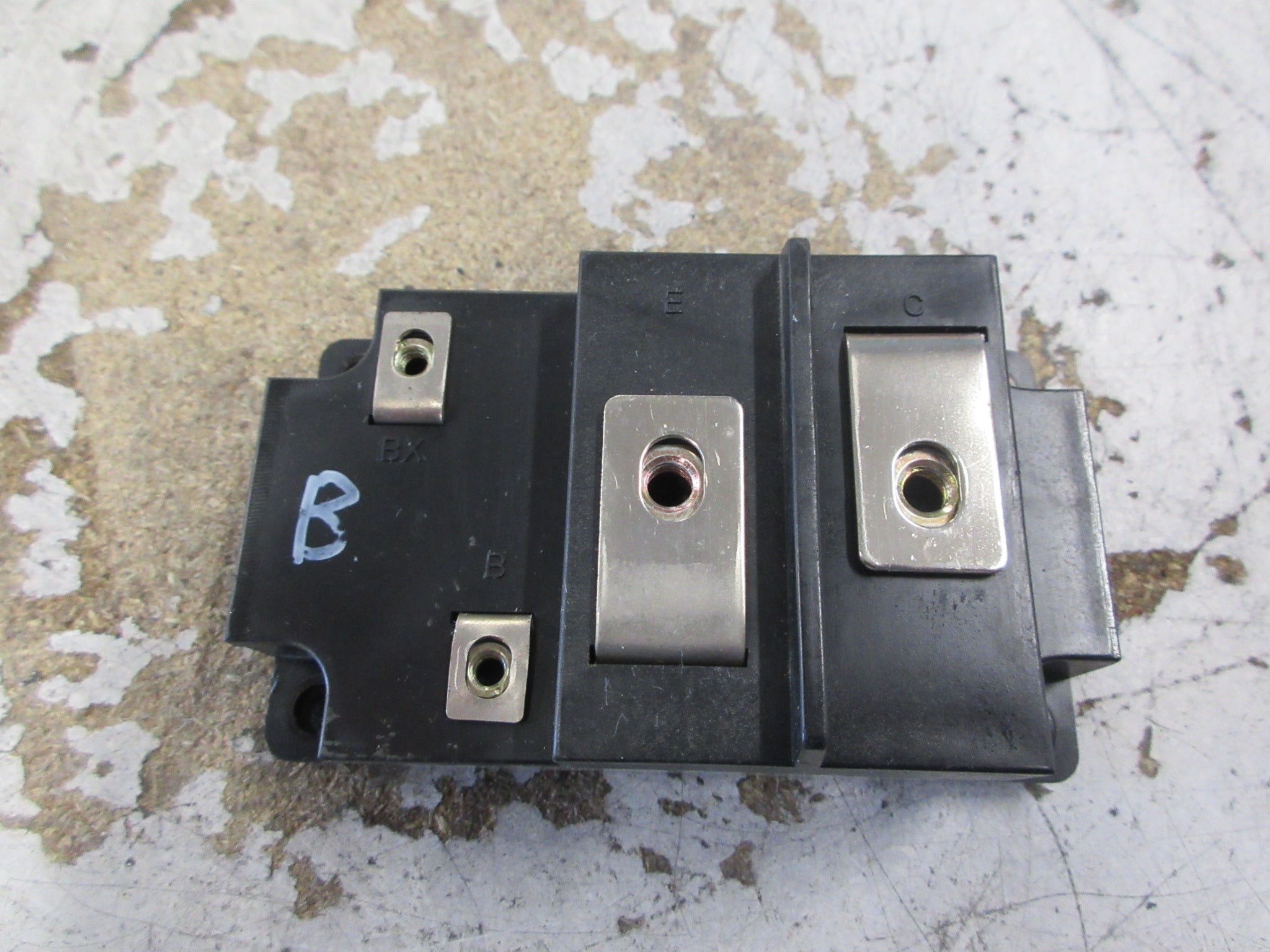 Mitsubishi Transistor module QM200HA-2H 200A 1000V Used