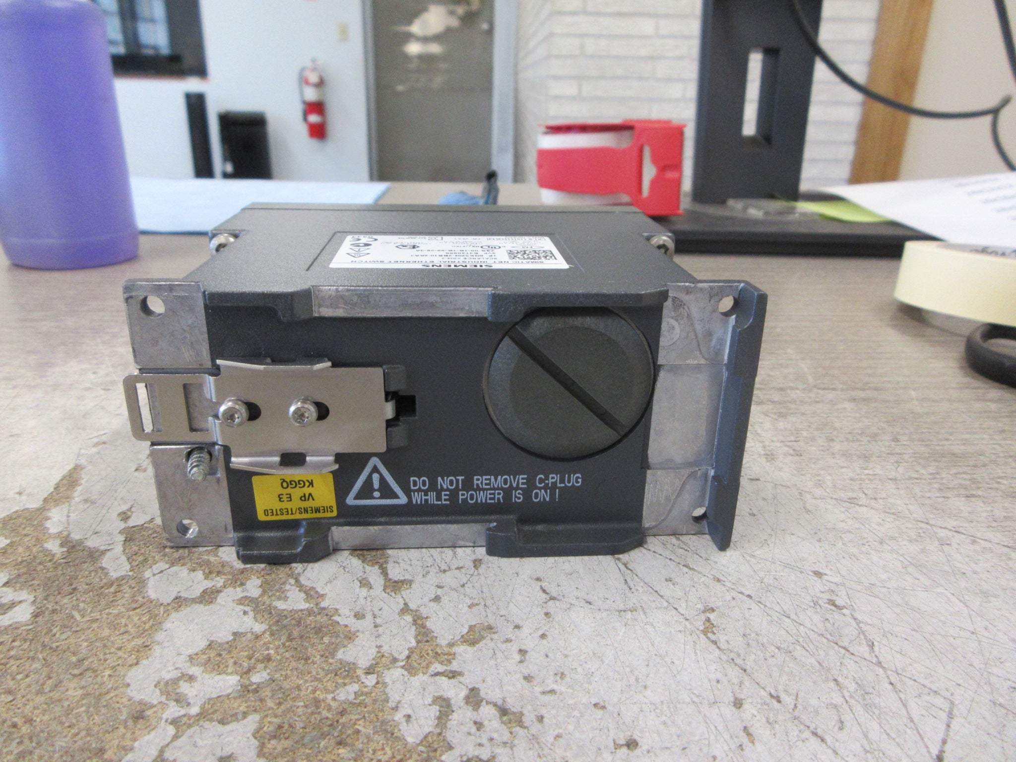 Siemens Scalance X204-2 Simaitc Net Industrial Ethernet Switch Used