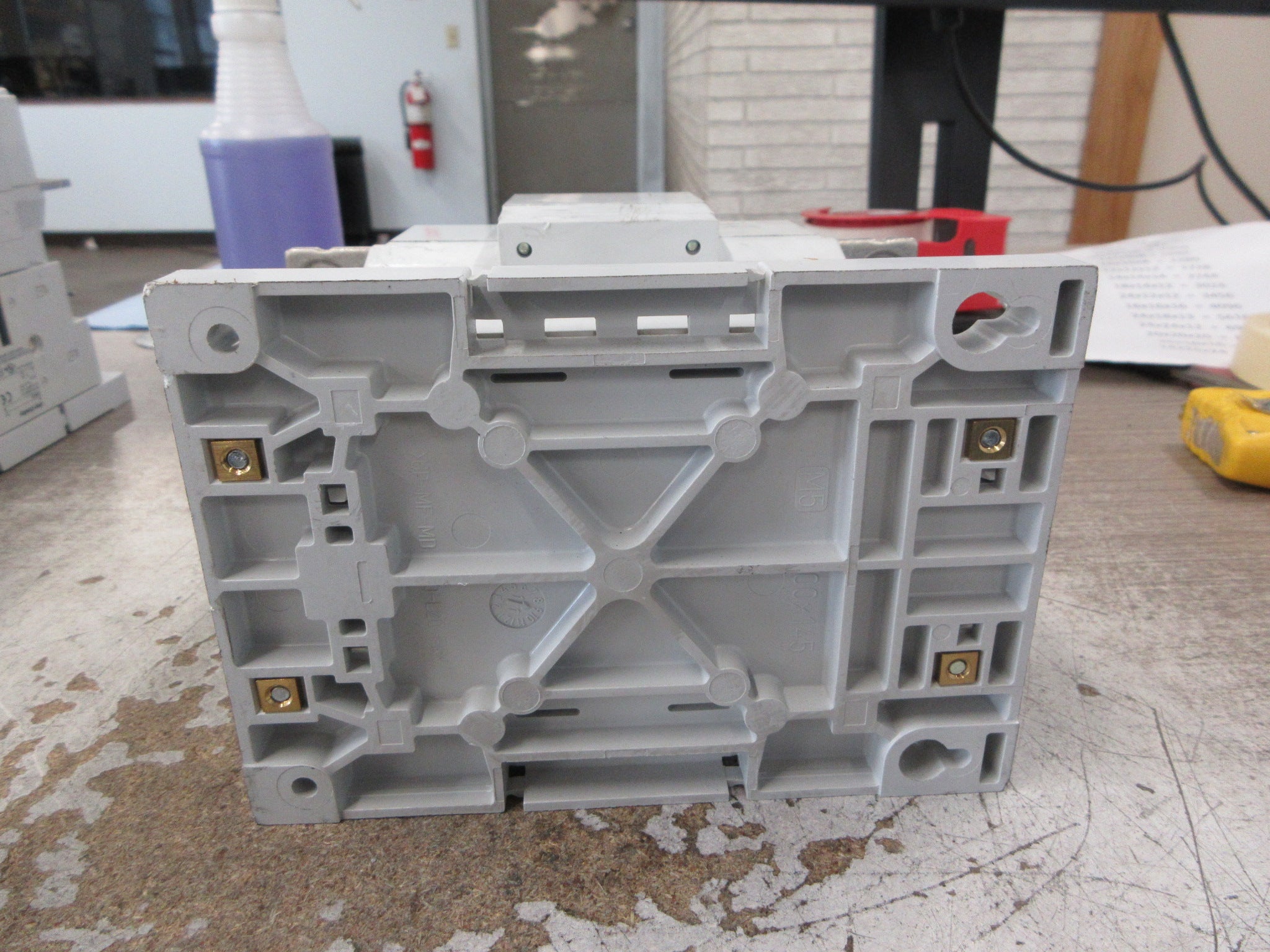 Allen-Bradley Contactor 100-D140 208-277V Coil 140A 600V Used