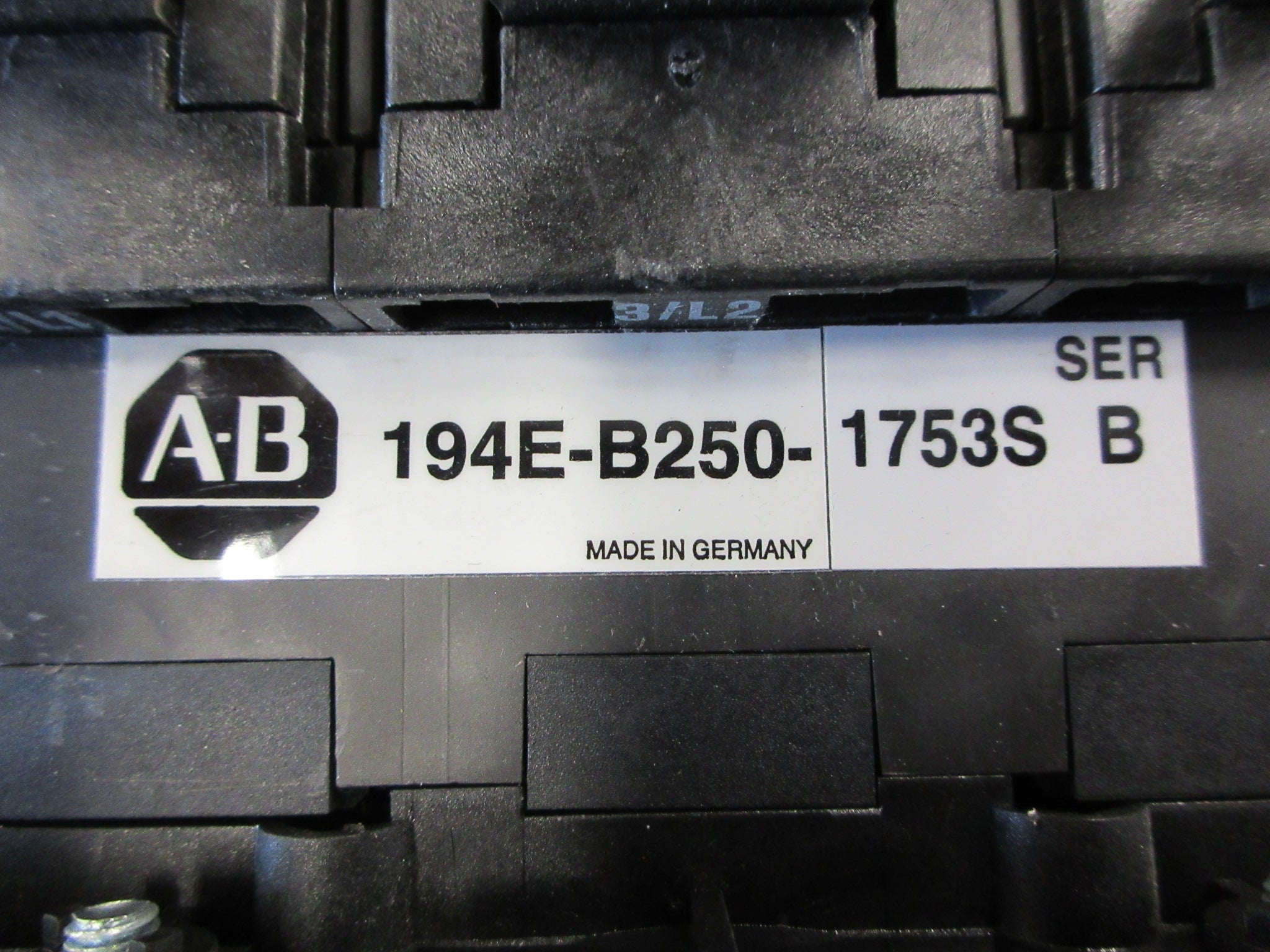 Allen-Bradley Load Switch 194E-B250-1753S Ser. B 250A 600V Used