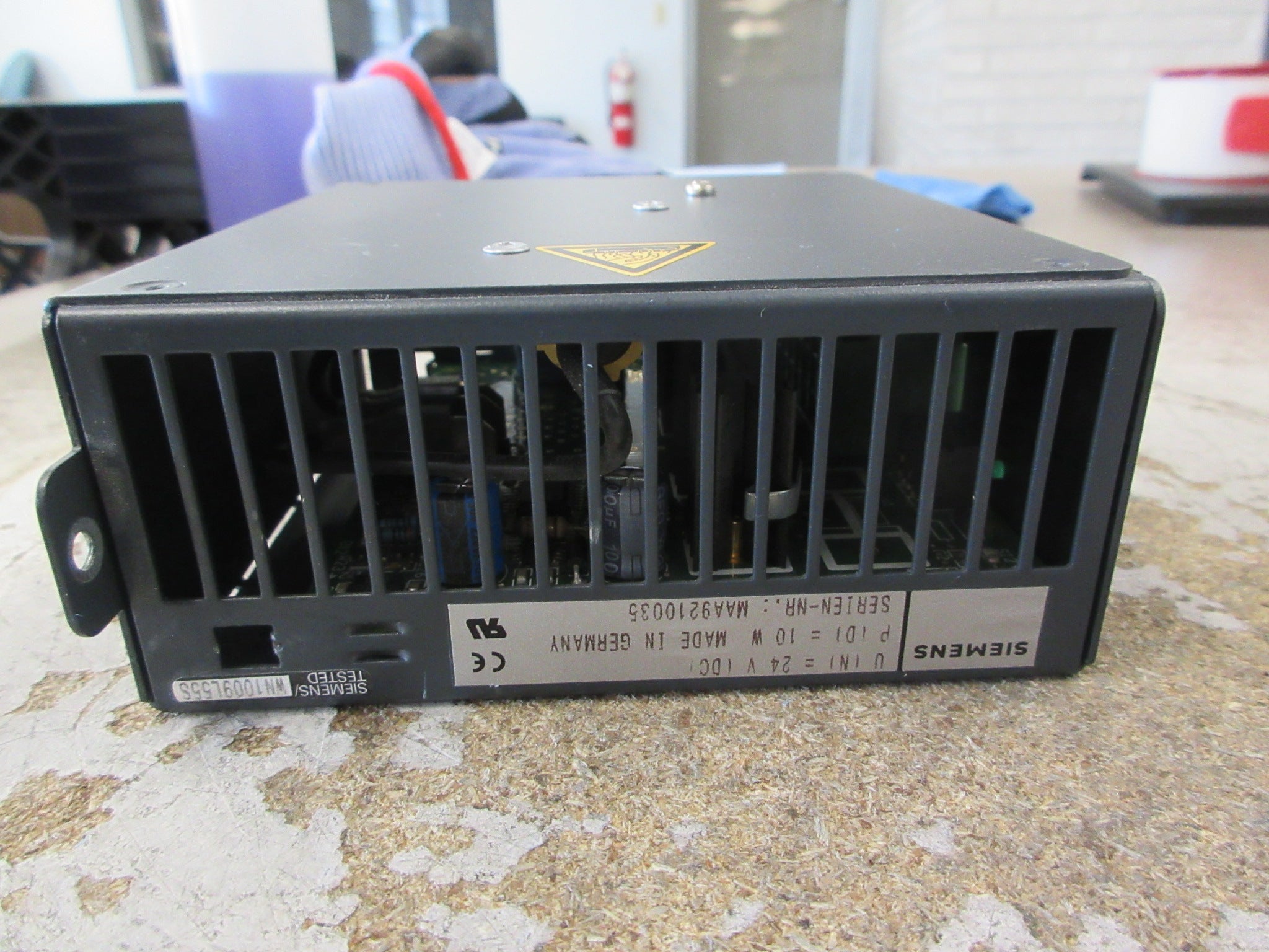 Siemens DC-PMM/24V Power Management Module 9AL2137-1AA00-1AA0 24V Used