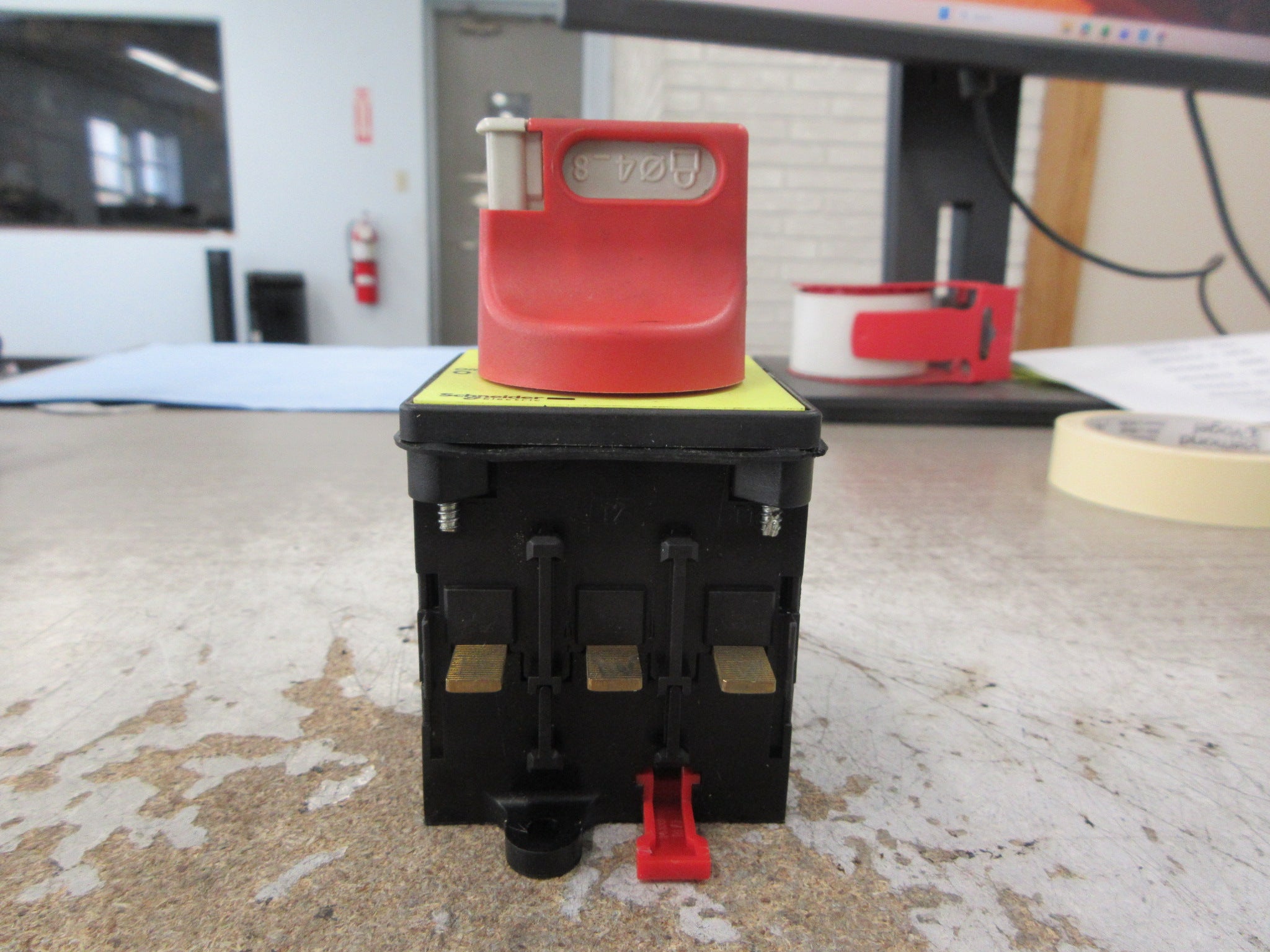 Schneider Electric Disconnect Switch V3 63A 600V Used