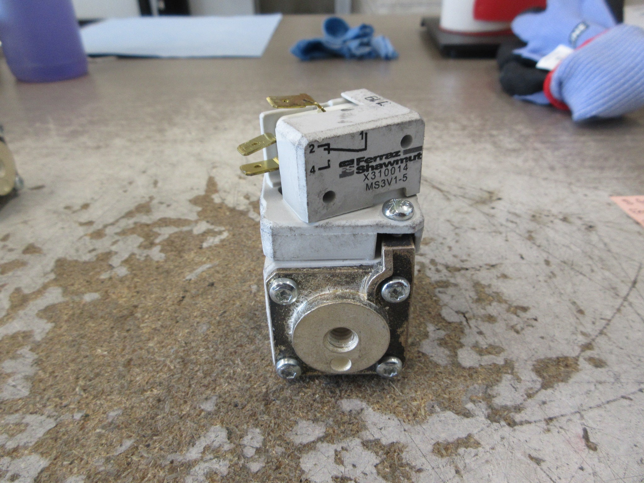 Ferraz Shawmut Protistor Fuse A070UD30TTI400 400A 700V Used