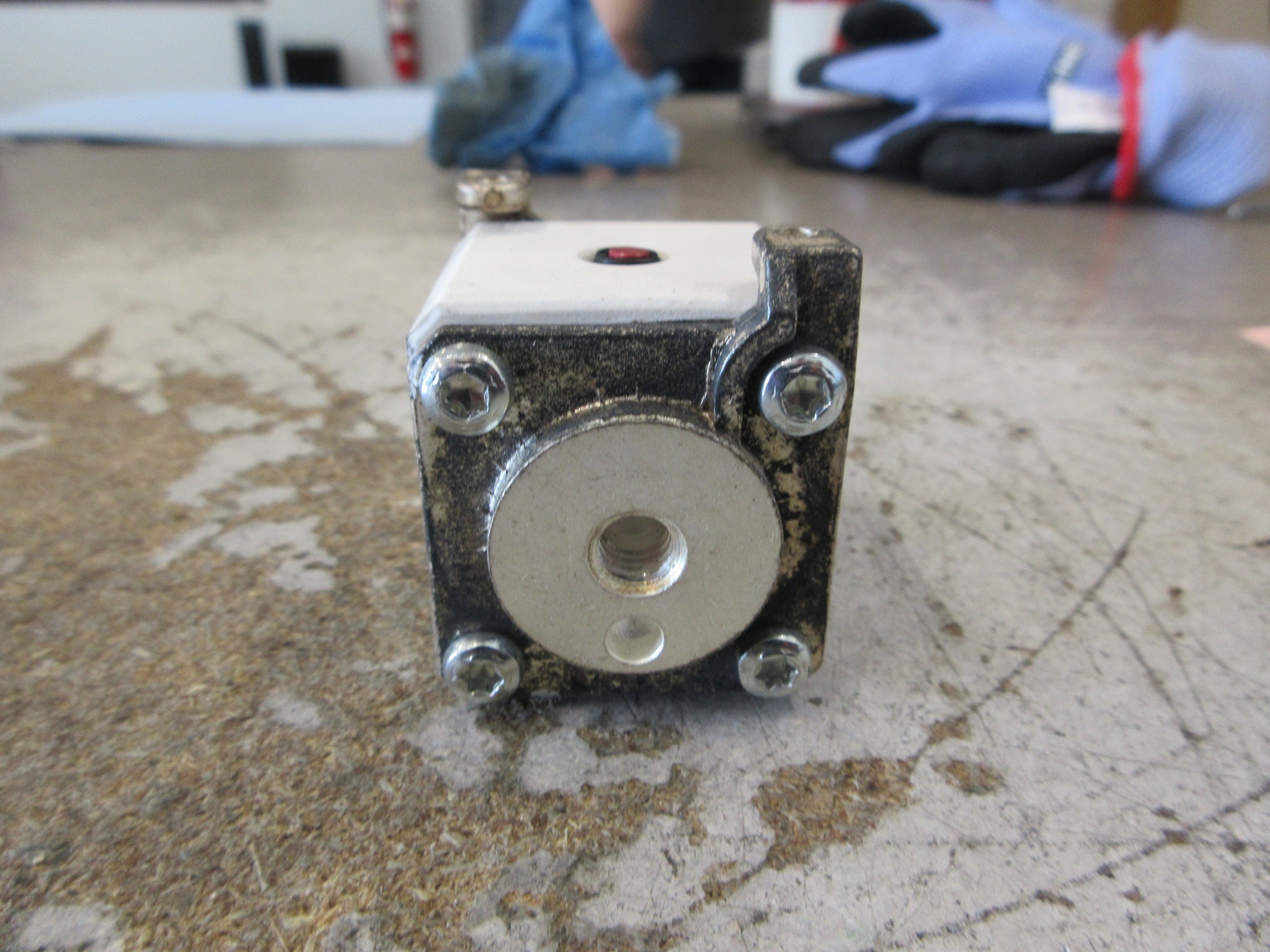Ferraz Shawmut Protistor Fuse A070UD30TTI400 400A 700V Used