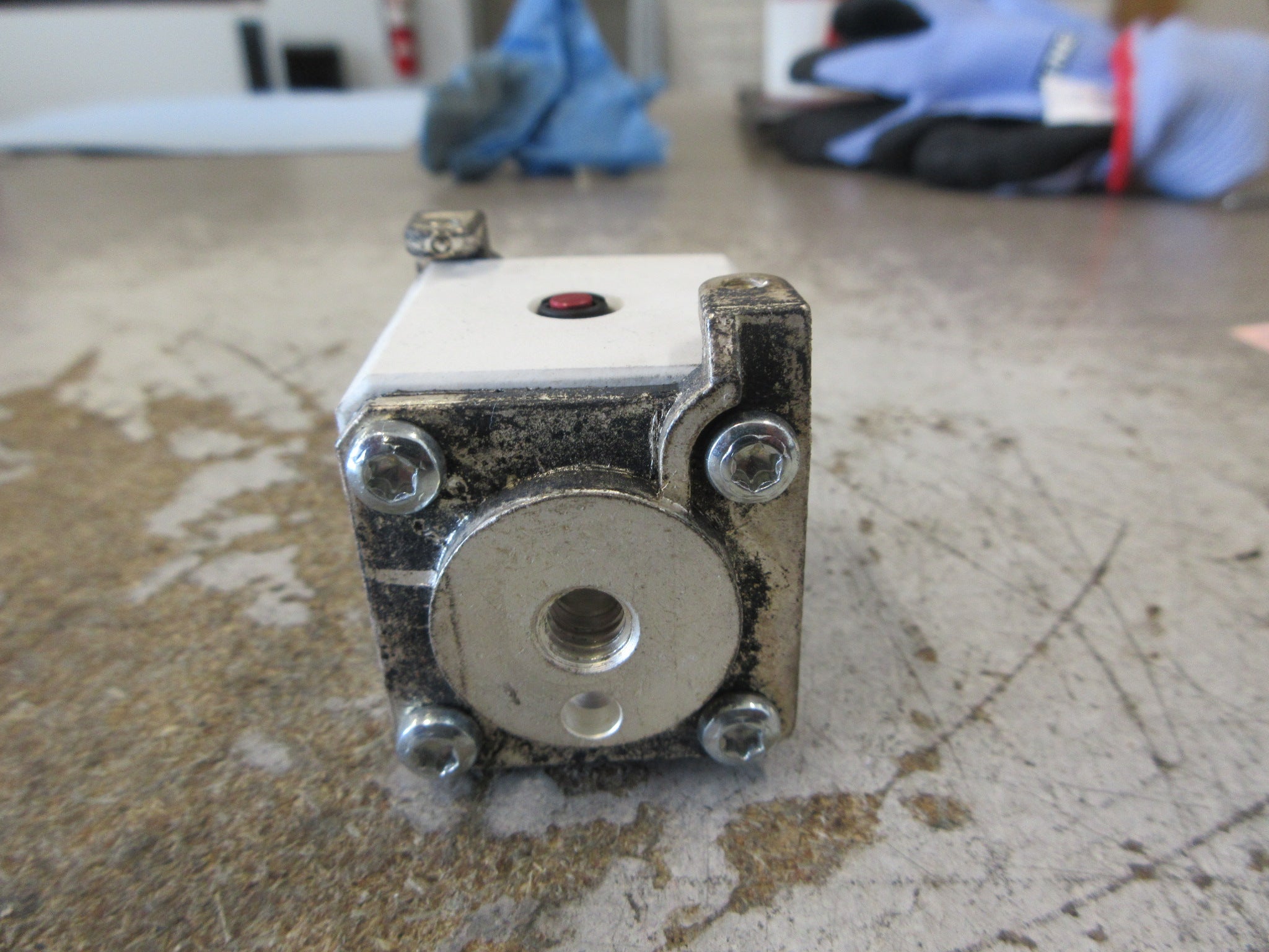 Ferraz Shawmut Protistor Fuse A070UD30TTI400 400A 700V Used