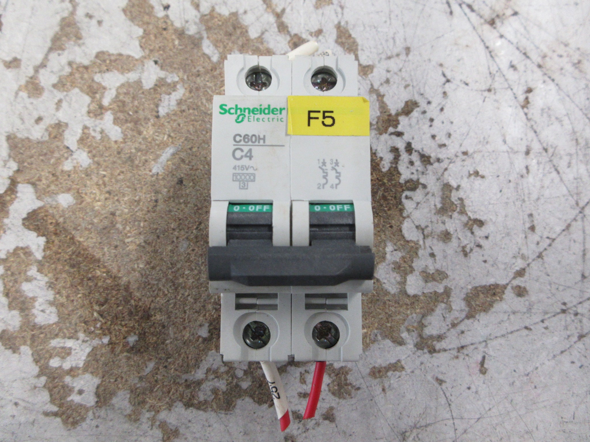 Schneider Electric Circuit Breaker C60H C4 4A 415V 2P Used