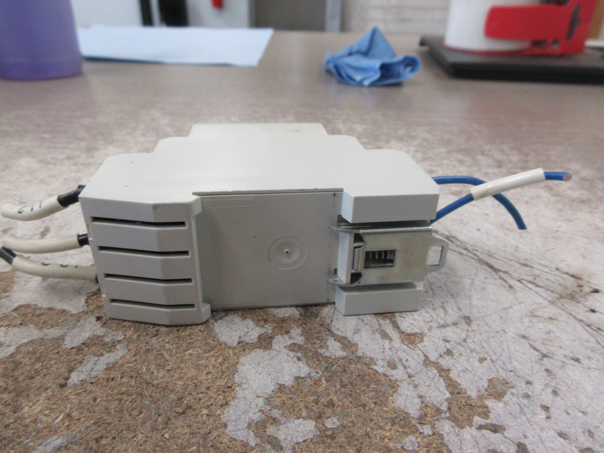 Finder Voltage Monitoring Relay 71.31.8.400.1021 Used