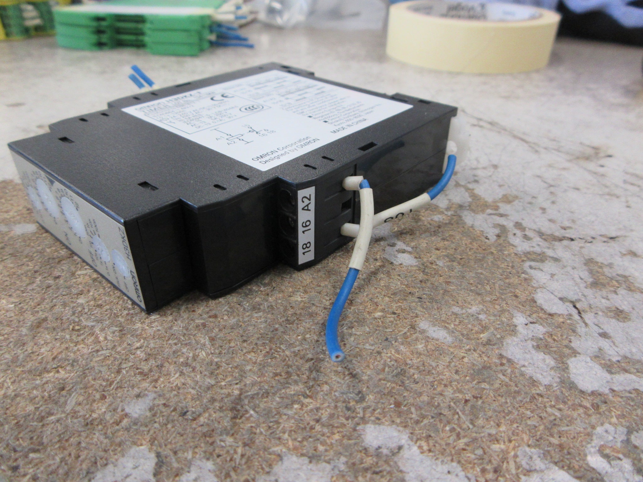 Omron Timer H3DKZ-F Range: 0.1 sec-1200 hrs Used