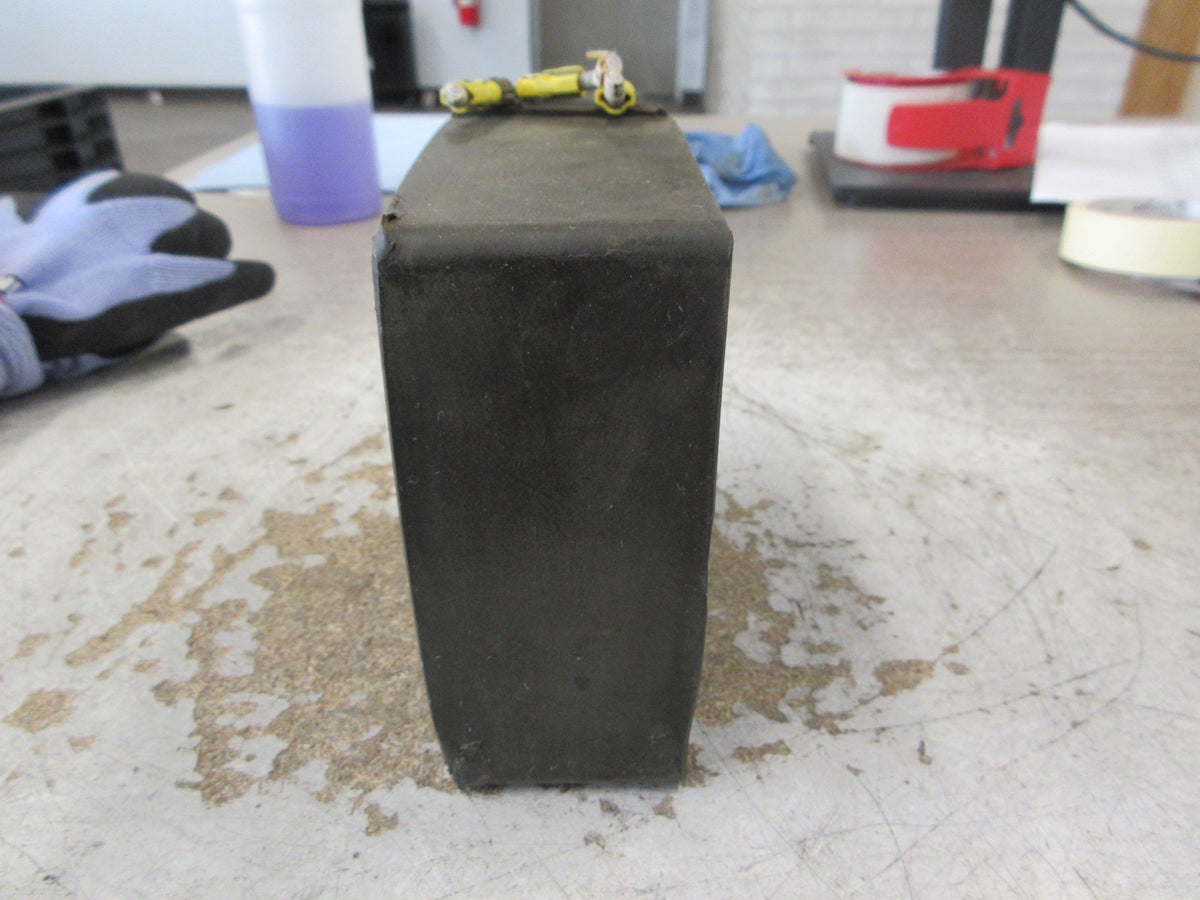 GE Current Transformer 631X29 Ratio 200:5A Used