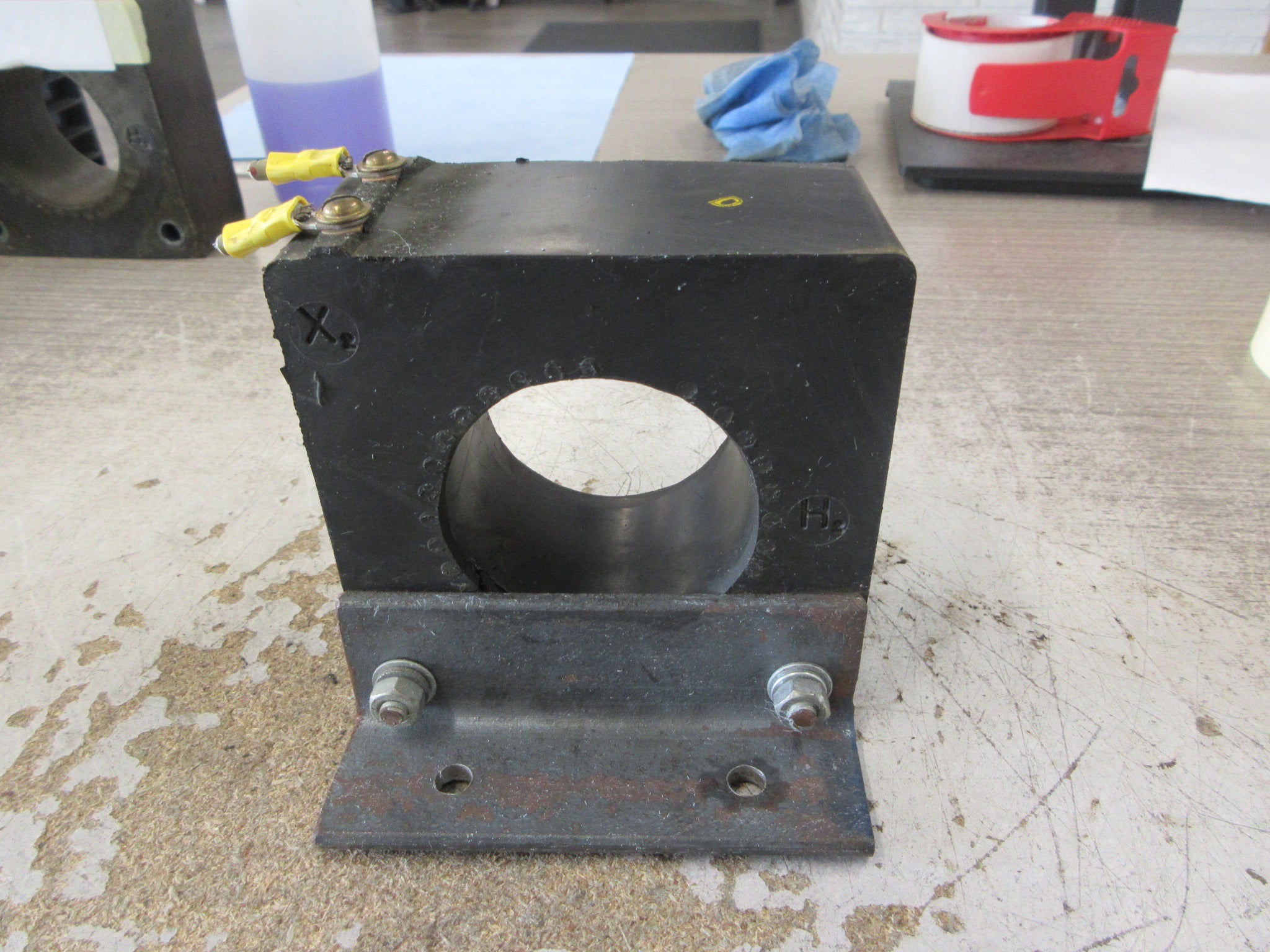 GE Current Transformer 631X29 Ratio 200:5A Used