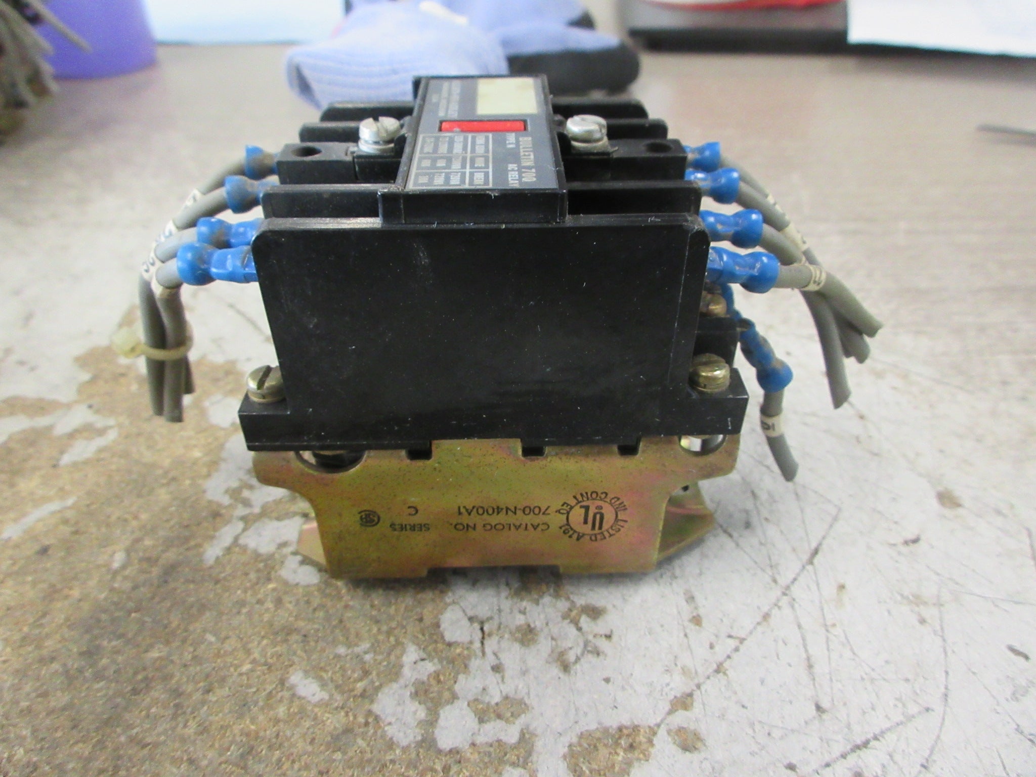 Allen-Bradley AC Relay 700-N400A1 Ser. C 120V Coil Used
