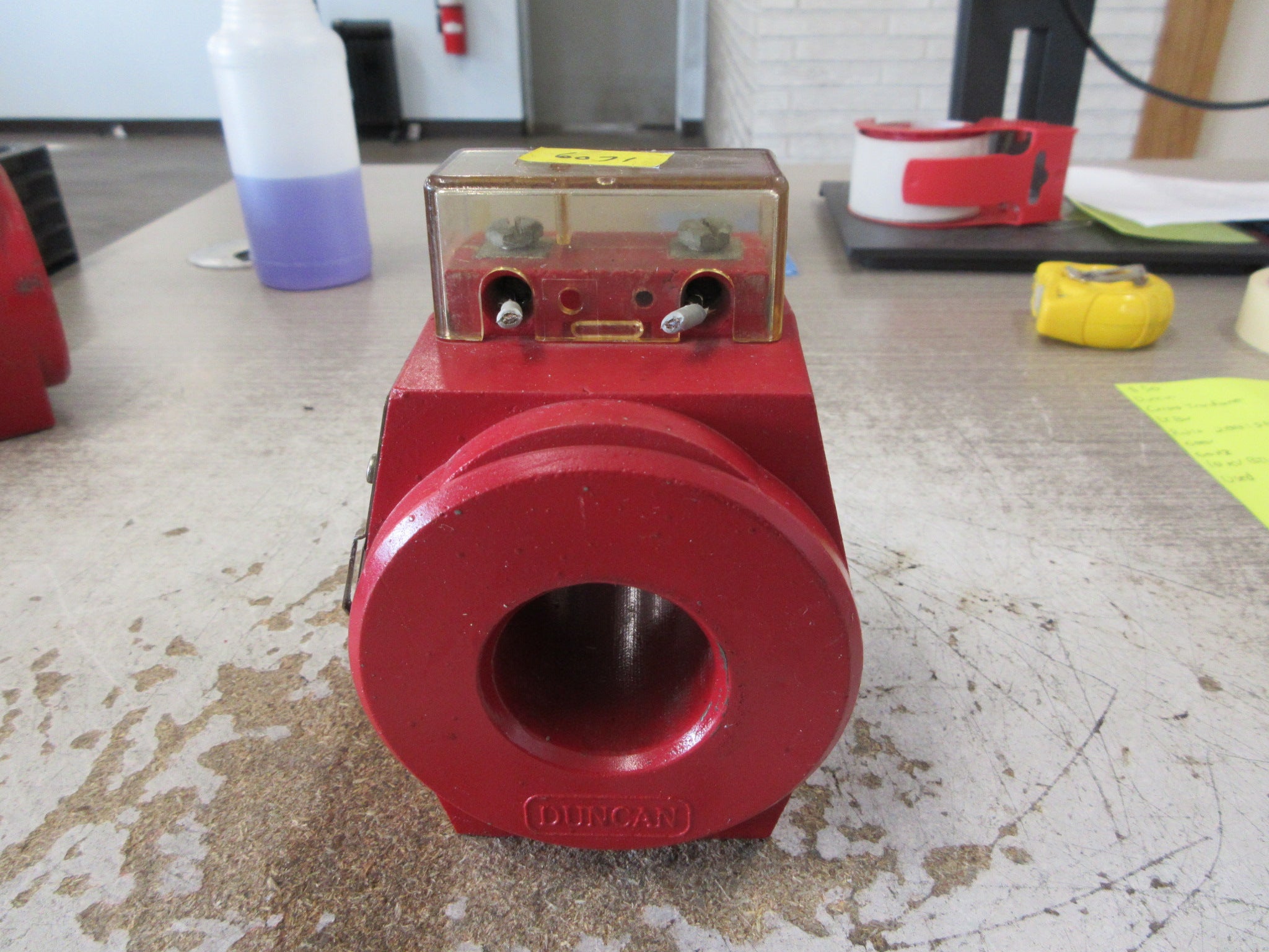 Duncan Current Transformer DCBW Ratio 200:5A 600V 60Hz 10KV BIL Used