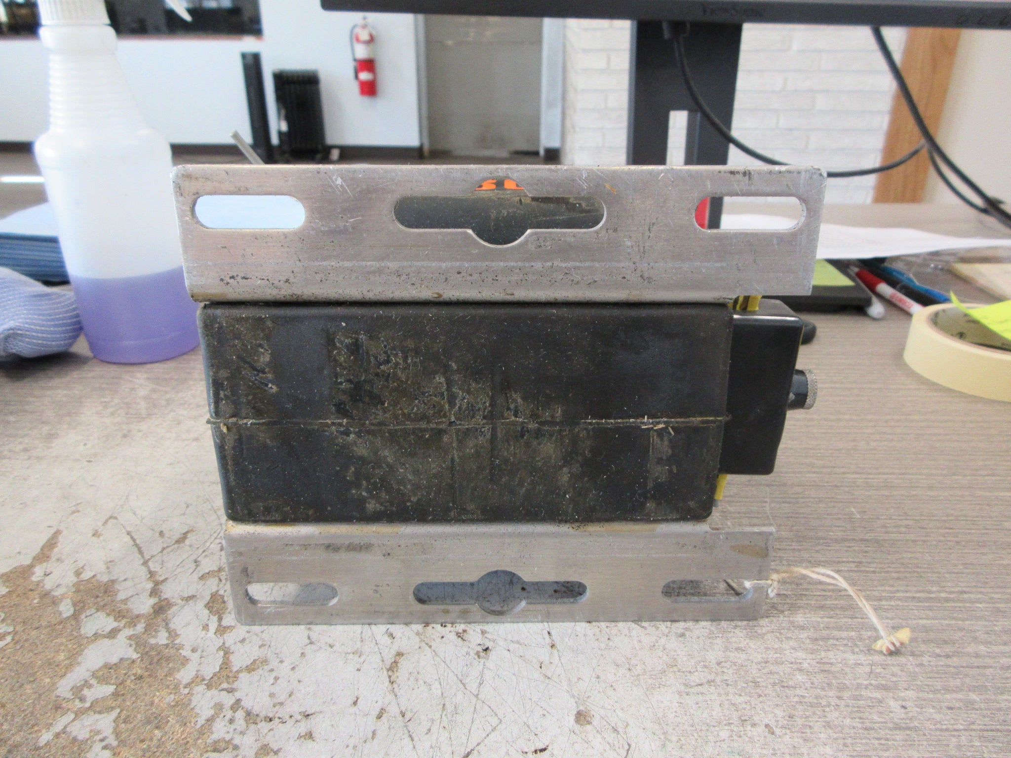 Westinghouse PXA-10 Potential Transformer 592A781G04 Pri: 480Y/480V Used