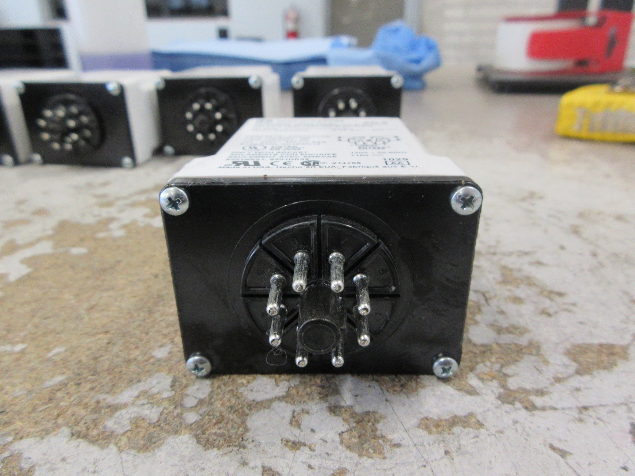Square D Timing Relay 9050 JCK60V20 Ser. E Range: 0.05 Sec - 999 Hr Used