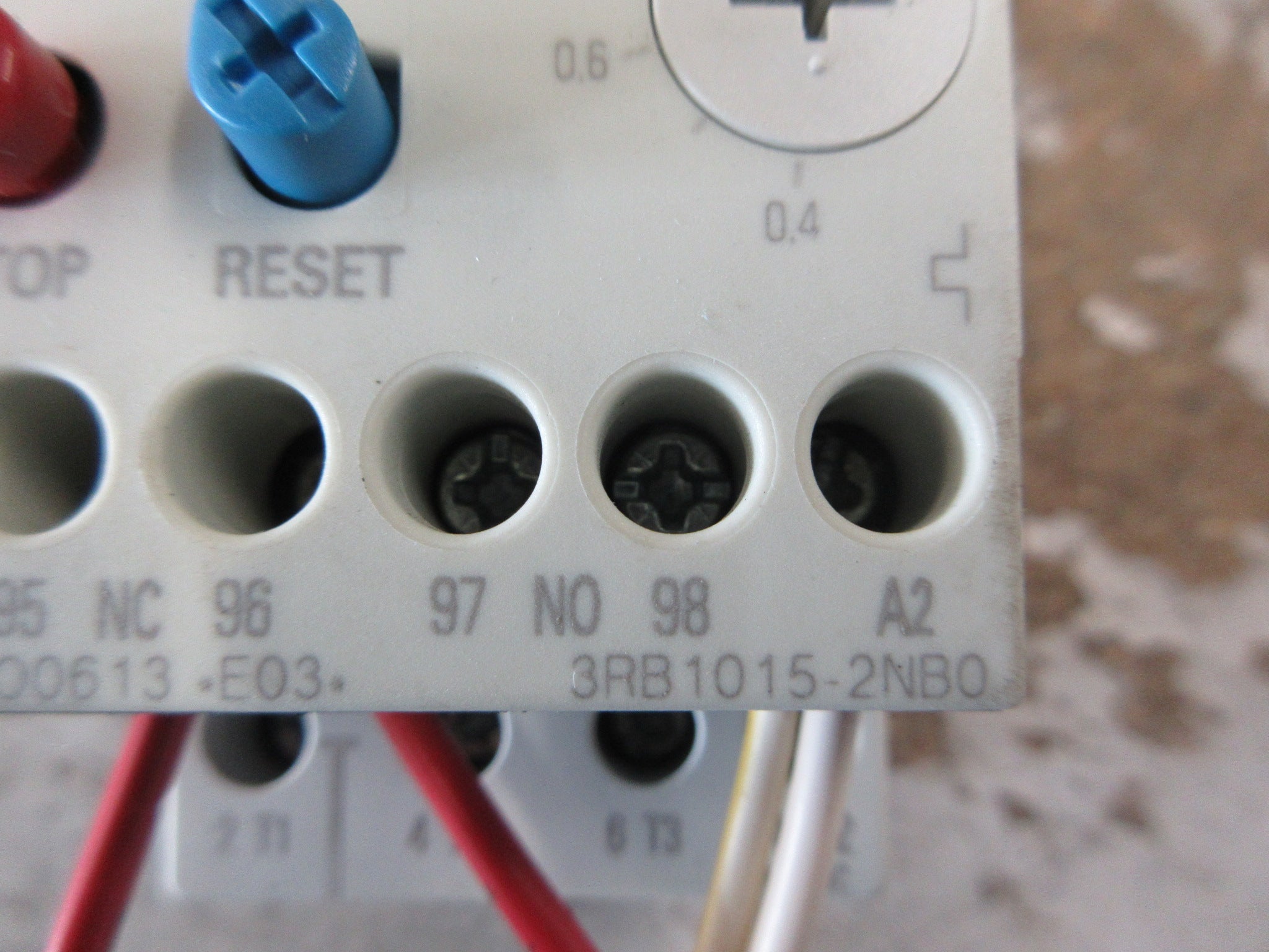 Siemens Starter 3RT1017-1AK61/3RB1015-2NB0 120V Coil Trip: 0.4-1.6A Used
