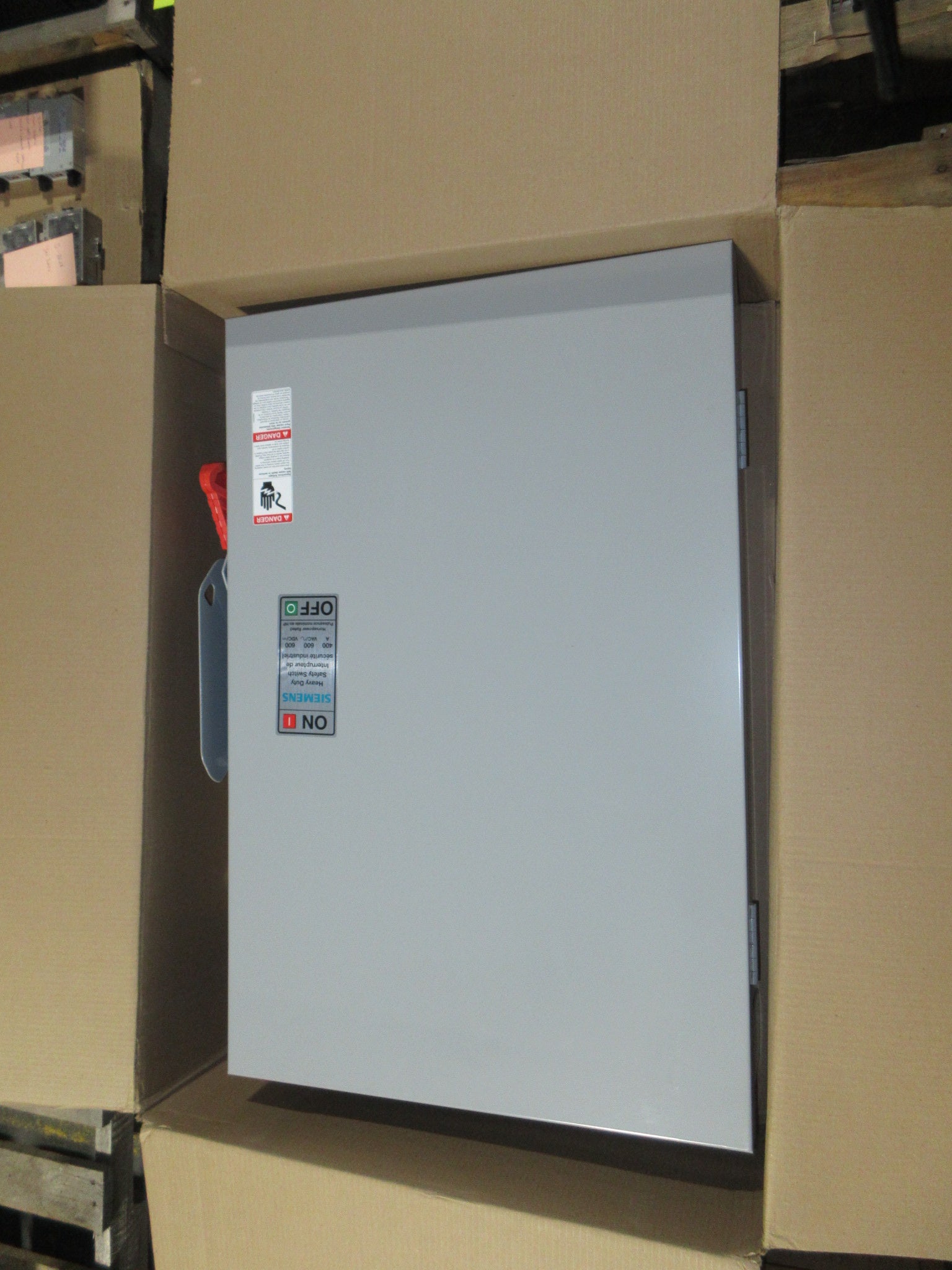 Siemens Non-Fusible 3R Safety Switch/Disconnect HNF365RA Ser. Ab New Surplus
