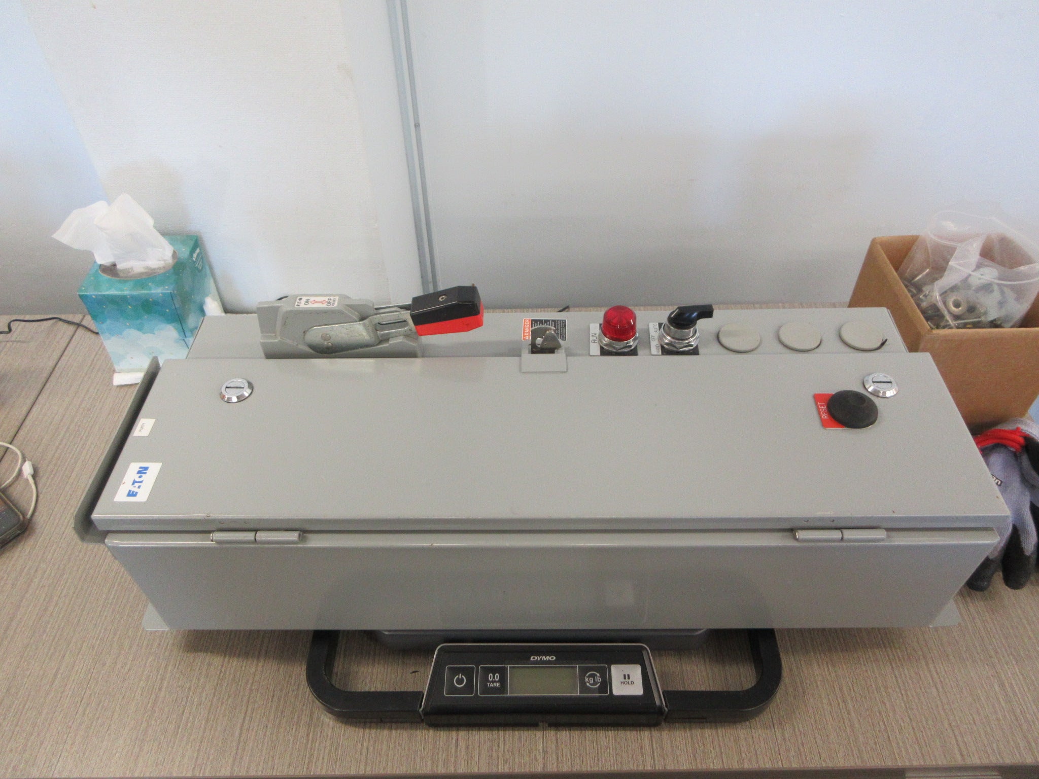 Eaton 3R Size 1 Breaker Combination ECN2412CHC 15A Breaker Used